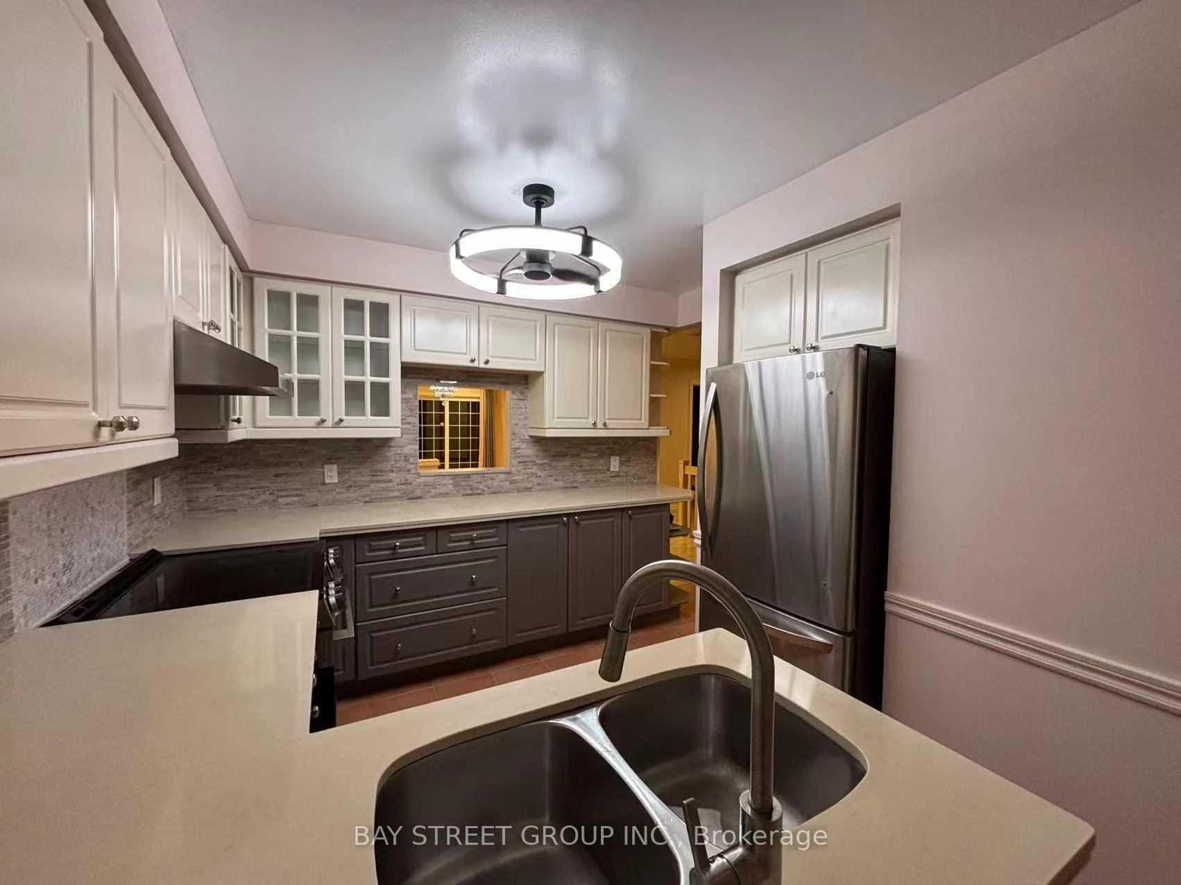 Photo 16 of Unit 18, 20 Meadowlands Boulevard, Hamilton, Meadowlands — HOMEH