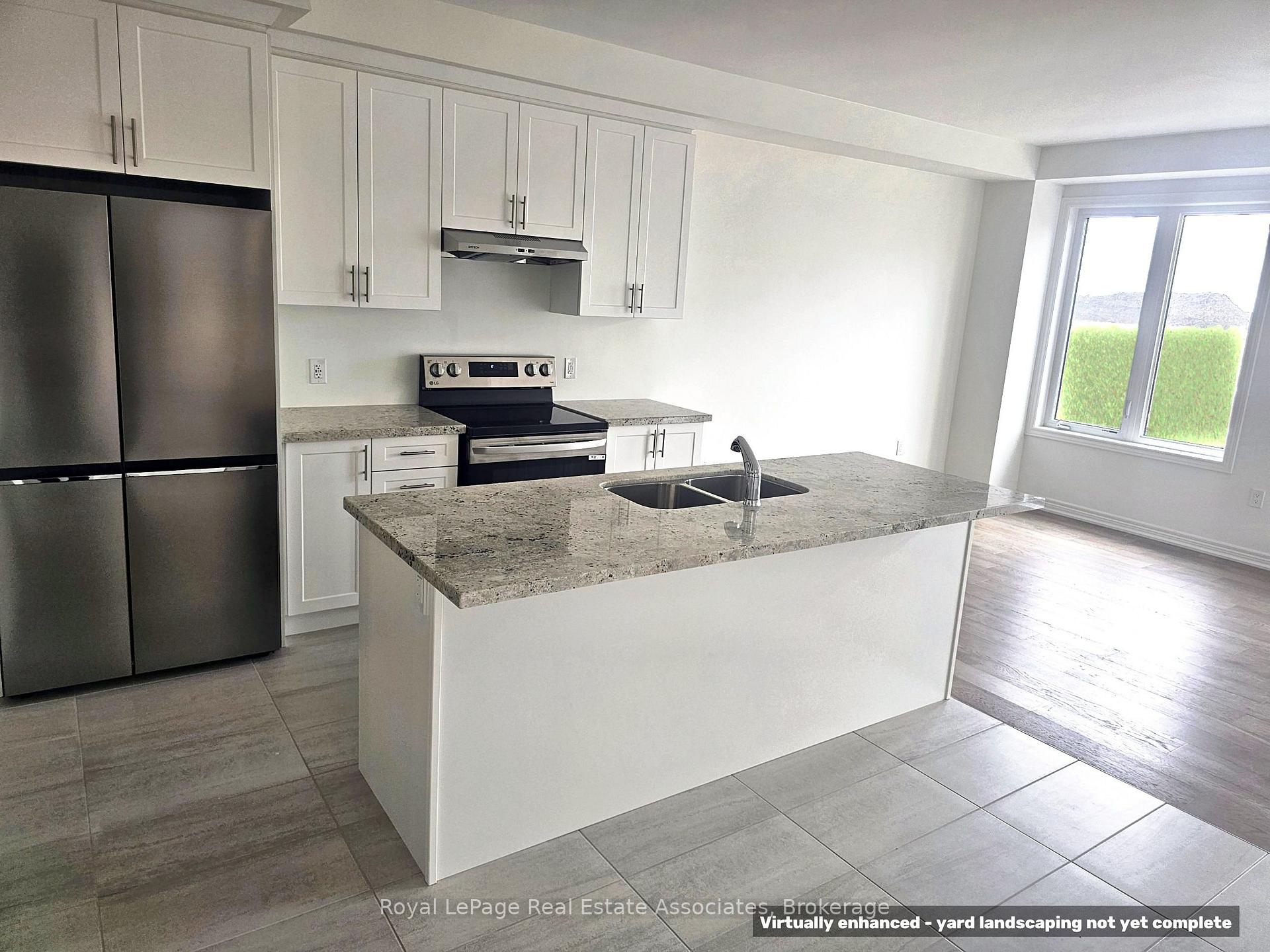 Photo 3 of 75 Picardy Drive, Hamilton, Stoney Creek Mountain — HOMEH
