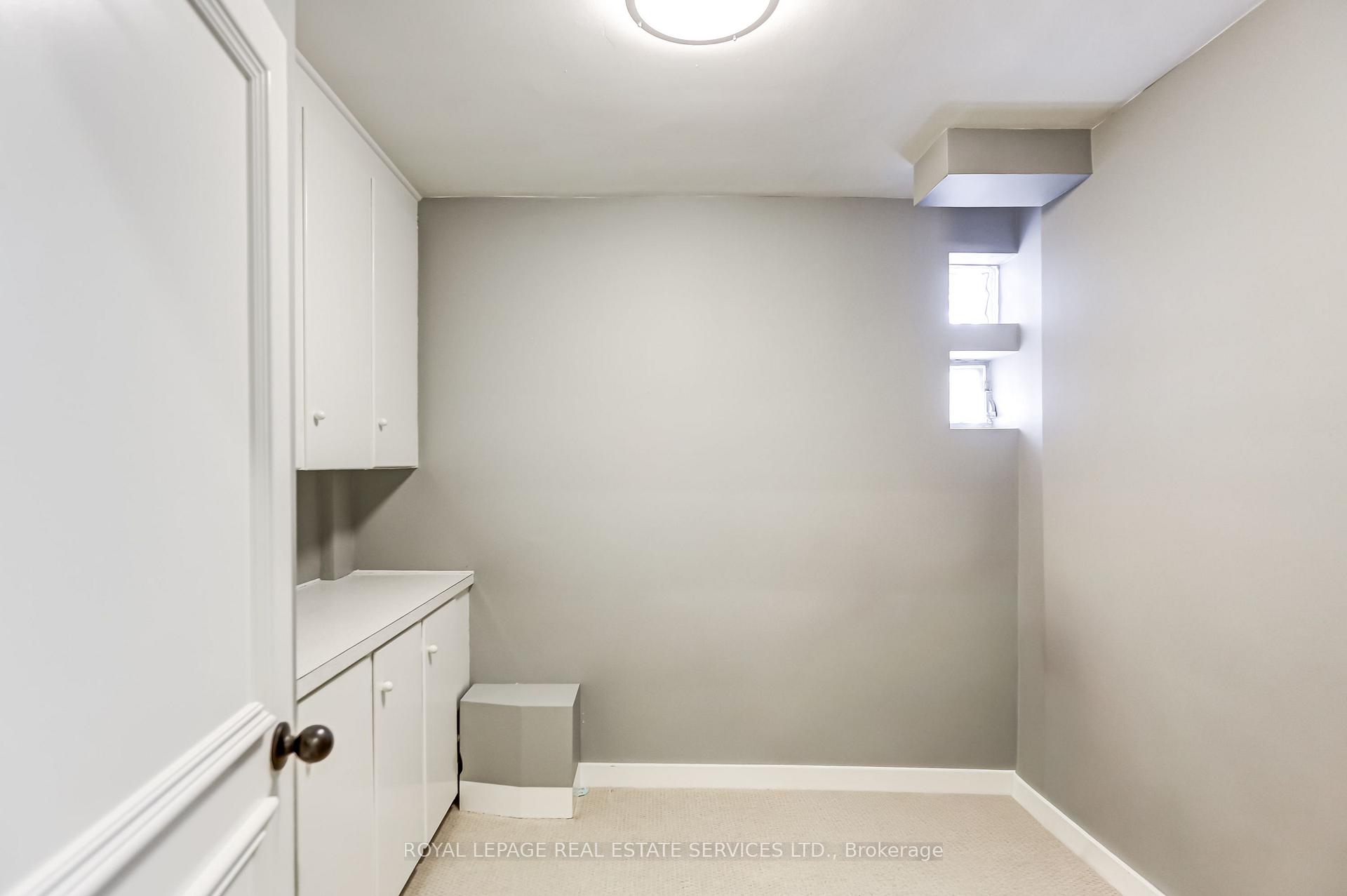 Photo 72 of 75 Ravensbourne Crescent, Etobicoke, Princess-Rosethorn — HOMEH