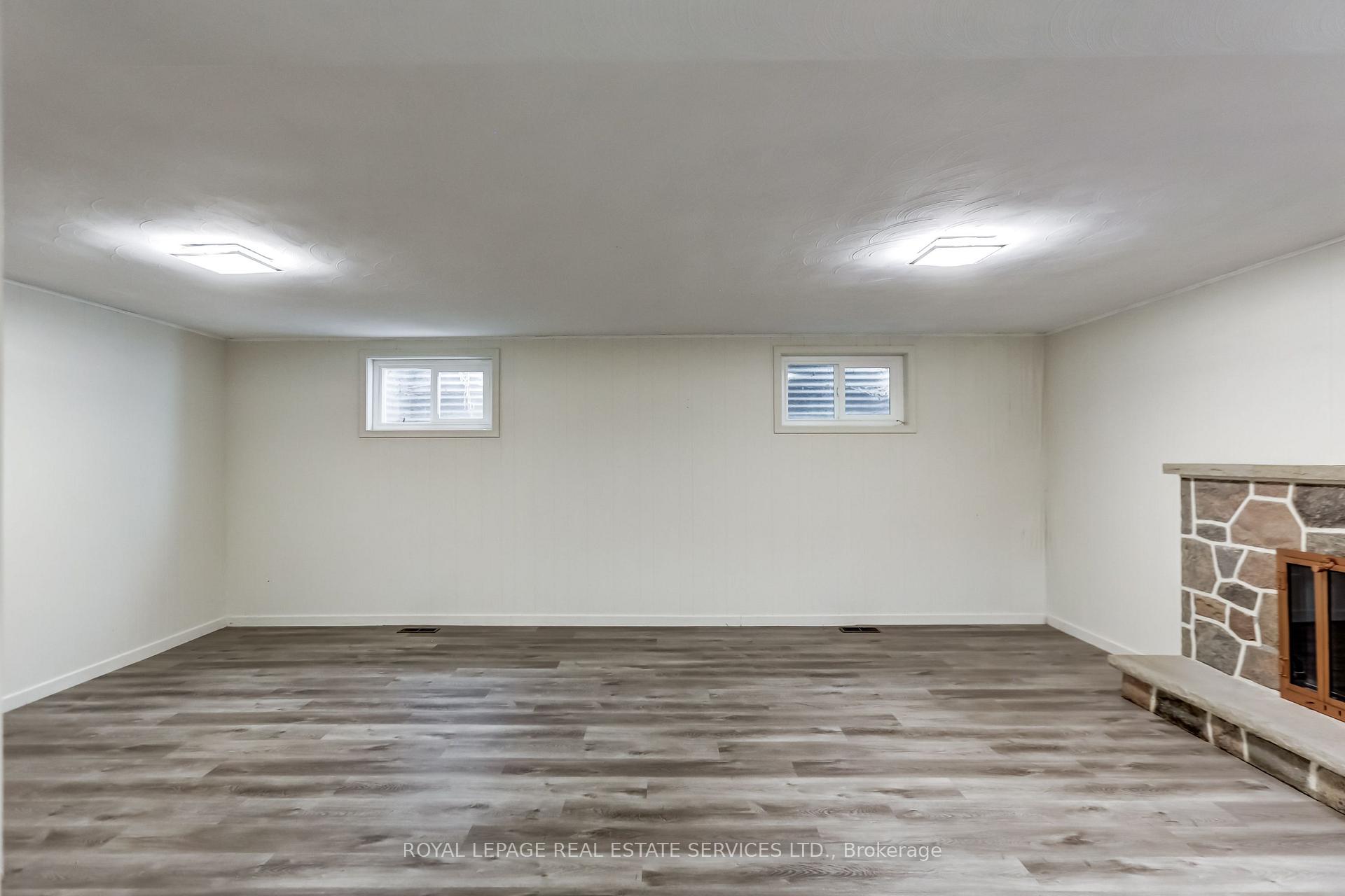 Photo 82 of 75 Ravensbourne Crescent, Etobicoke, Princess-Rosethorn — HOMEH