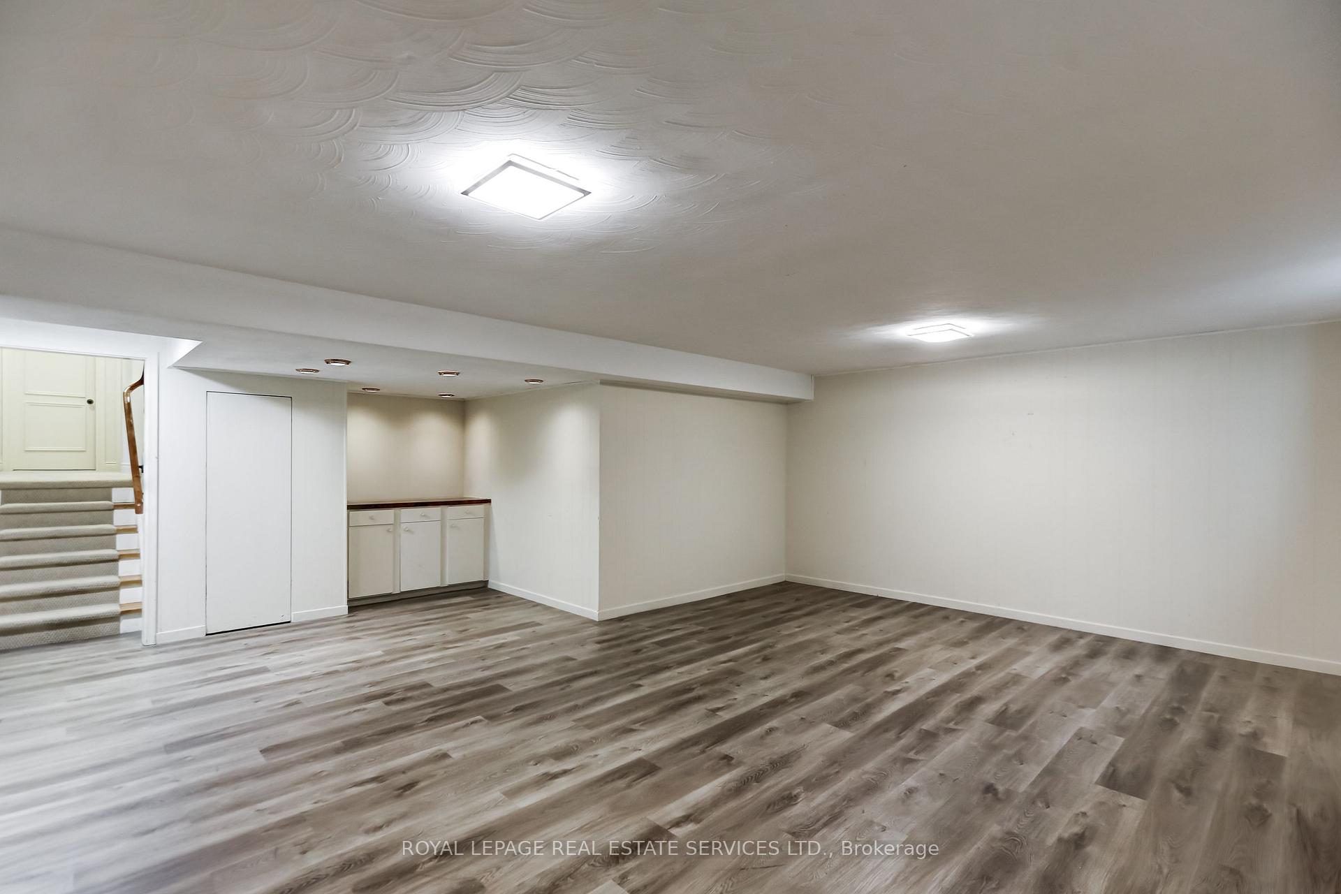 Photo 86 of 75 Ravensbourne Crescent, Etobicoke, Princess-Rosethorn — HOMEH