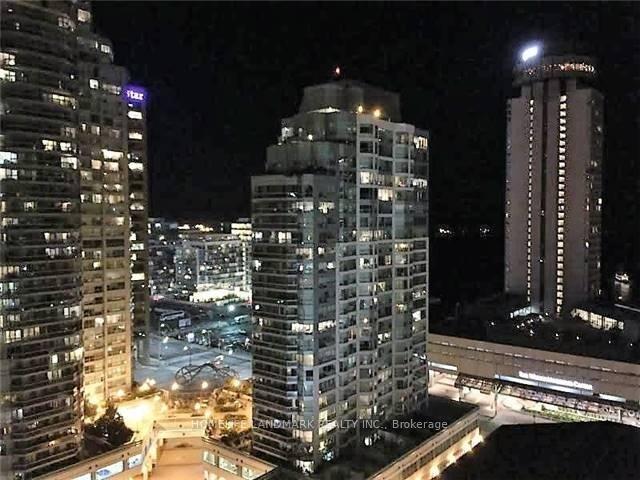 Photo of Unit 1911, 33 Bay Street