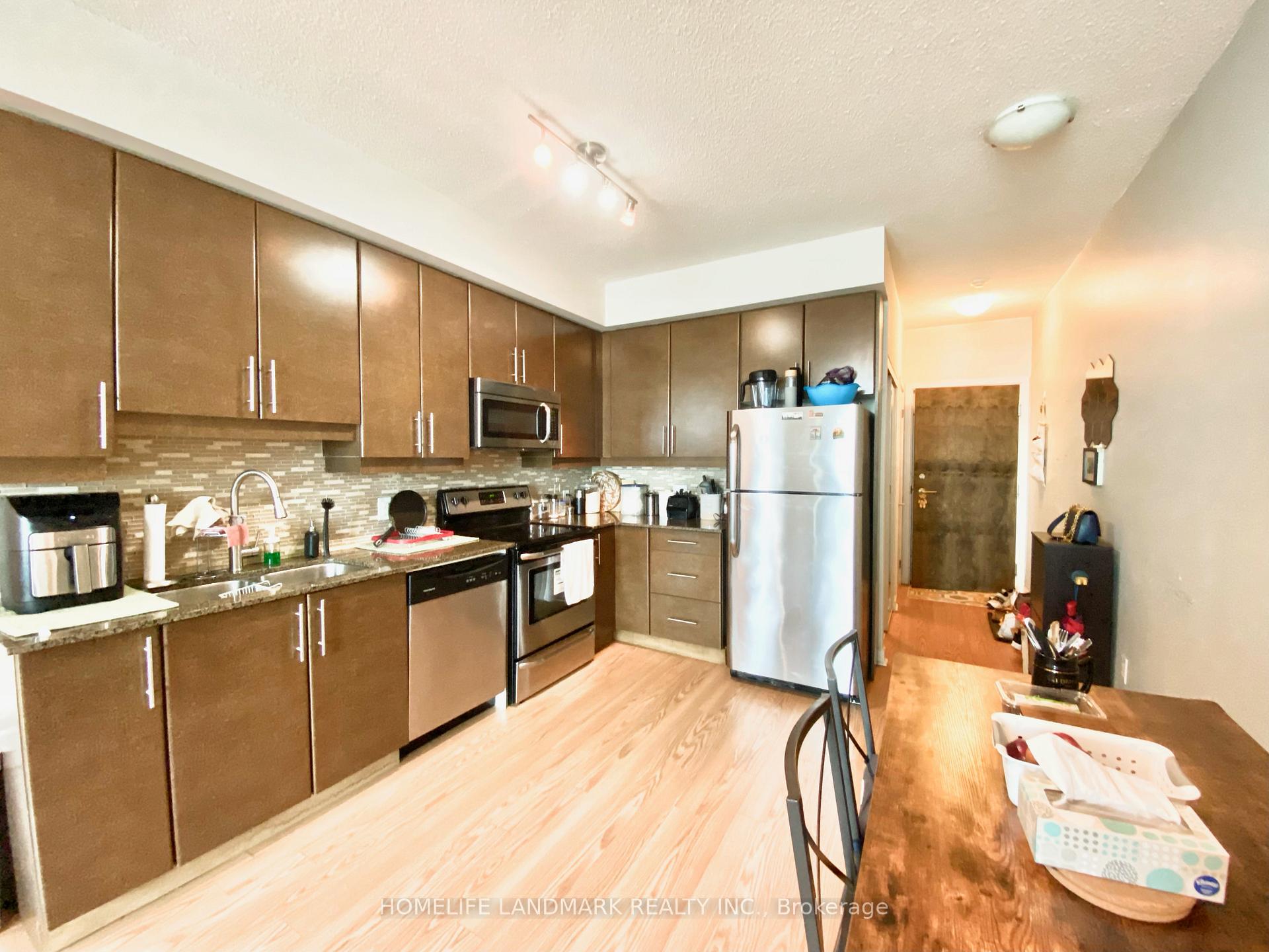 Photo 6 of Unit 1911, 33 Bay Street, Toronto, Waterfront Communities — HOMEH