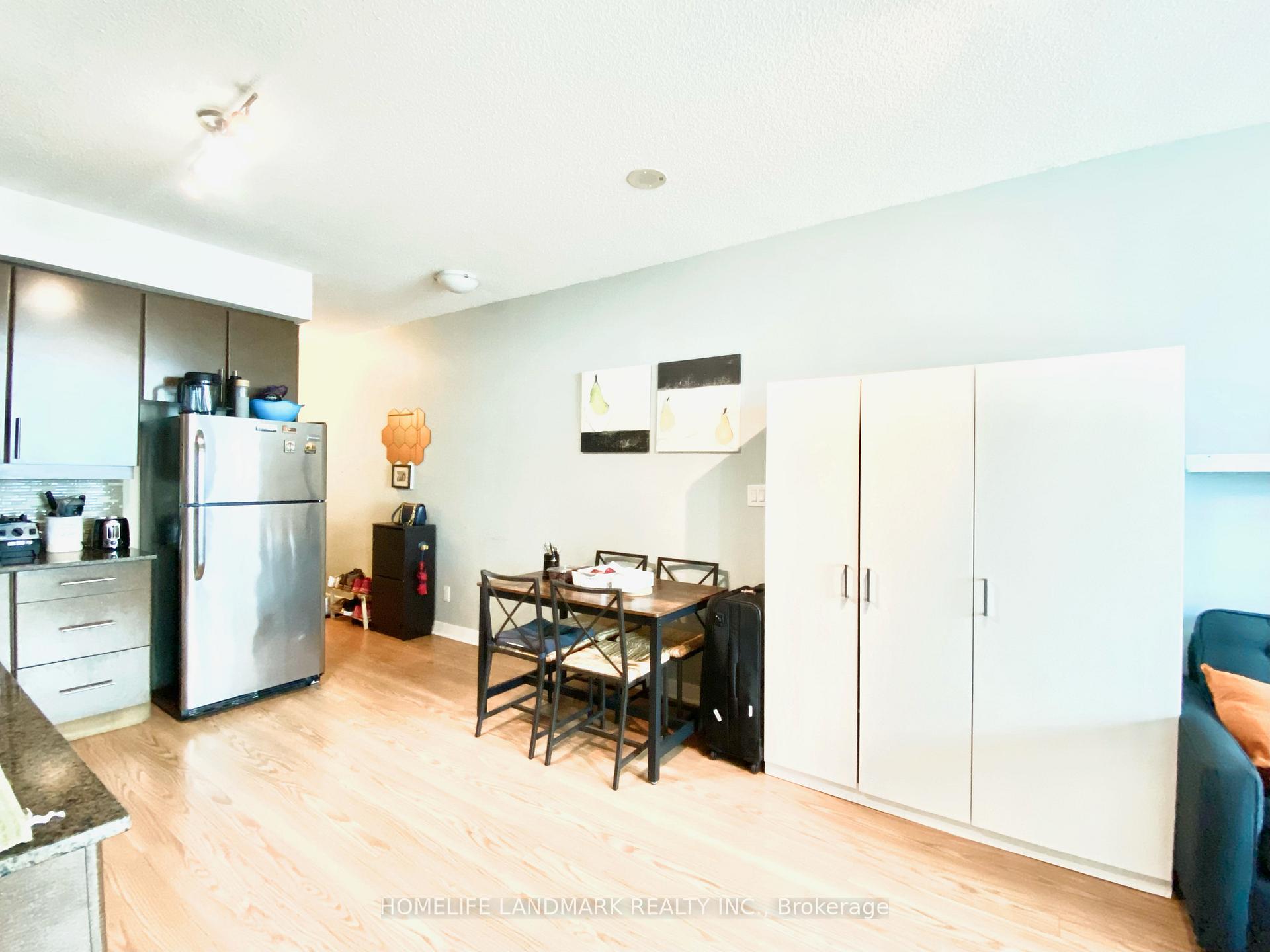 Photo 8 of Unit 1911, 33 Bay Street, Toronto, Waterfront Communities — HOMEH