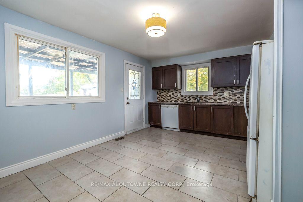 Photo 20 of 4 Glamis Court, Hamilton, Gilkson — HOMEH