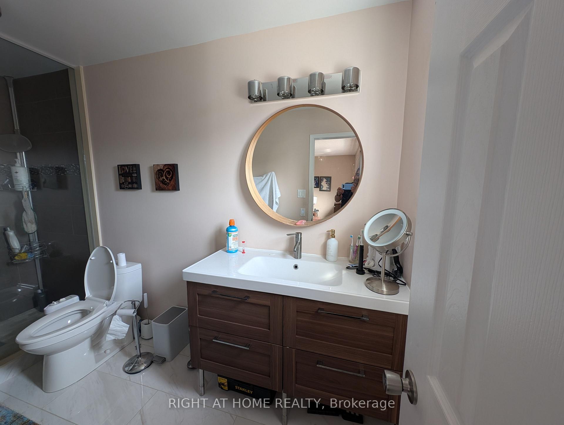 Photo 9 of 4 Bayel Crescent, Richmond Hill, Devonsleigh — HOMEH