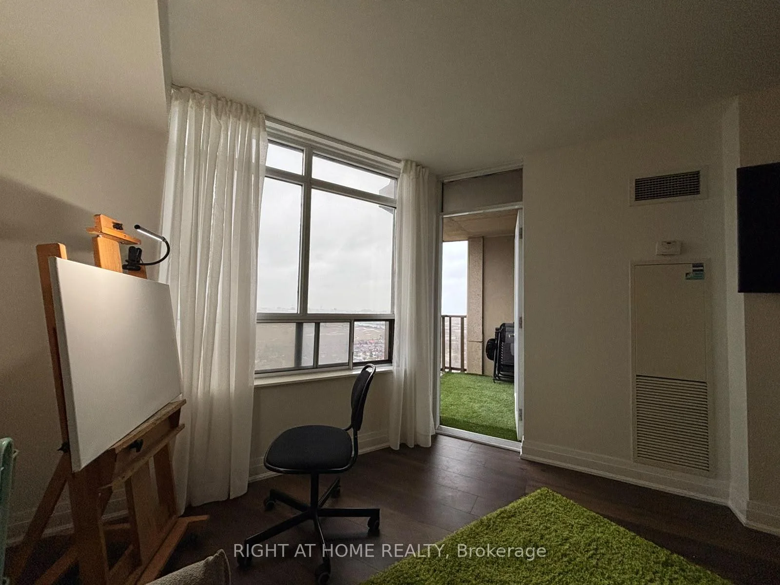 Photo 15 of Unit 2709, 710 Humberwood Boulevard, Etobicoke, West Humber-Clairville — HOMEH