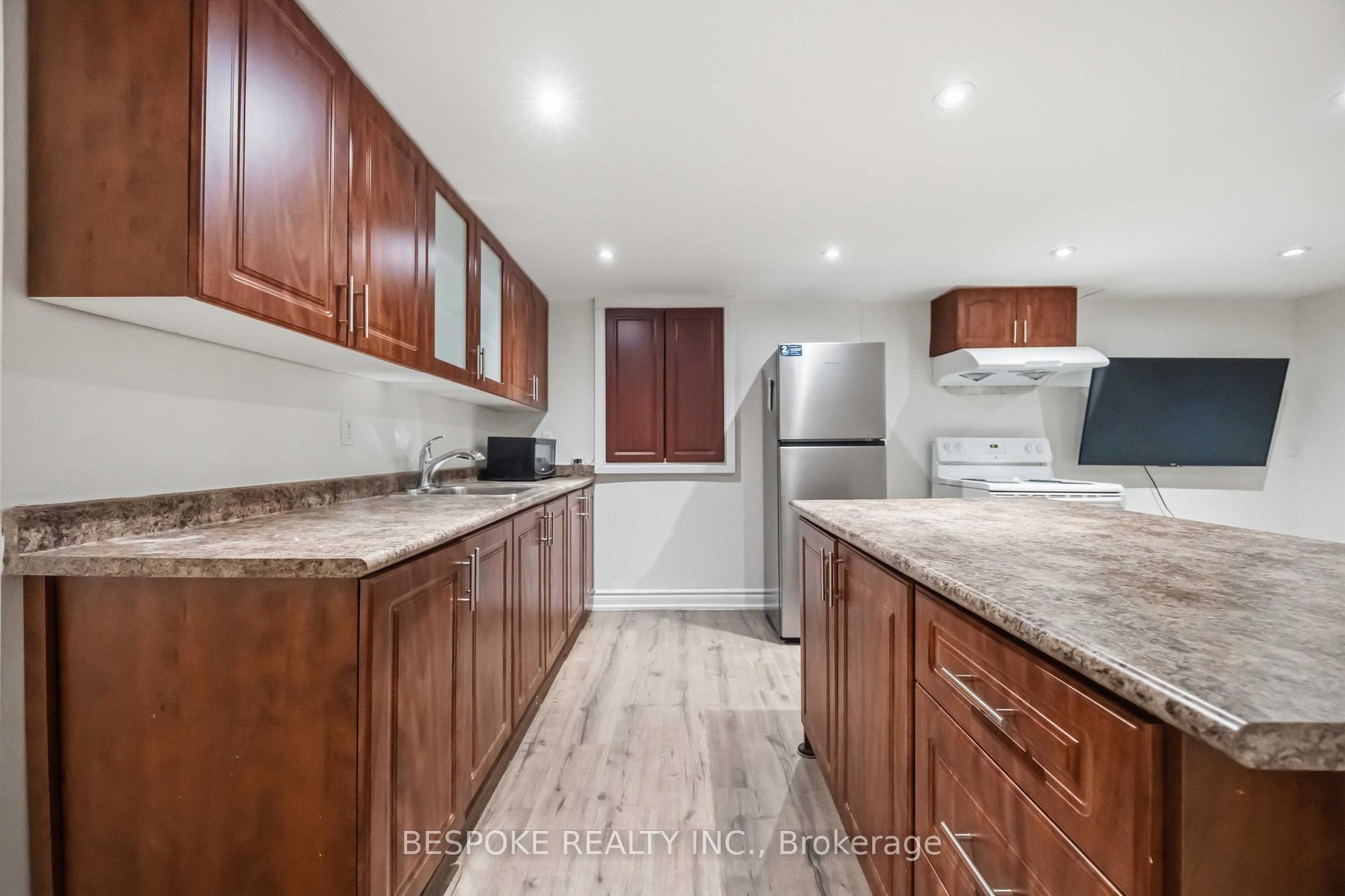 Photo 10 of Unit Bsmt, 54 Mcinnes Crescent, Scarborough, Rouge — HOMEH
