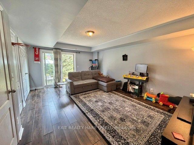 Photo 5 of 27 Bergamont Road, Brampton, Bram West — HOMEH