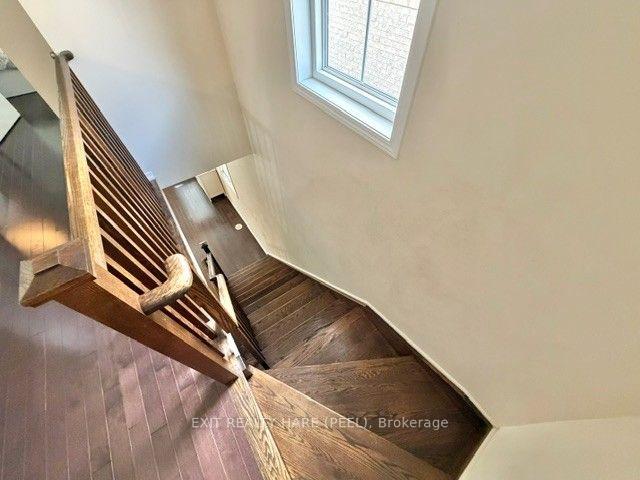 Photo 16 of 27 Bergamont Road, Brampton, Bram West — HOMEH