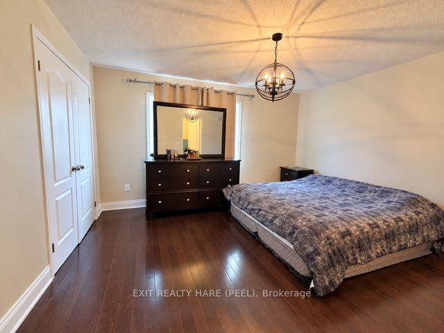 Photo 22 of 27 Bergamont Road, Brampton, Bram West — HOMEH