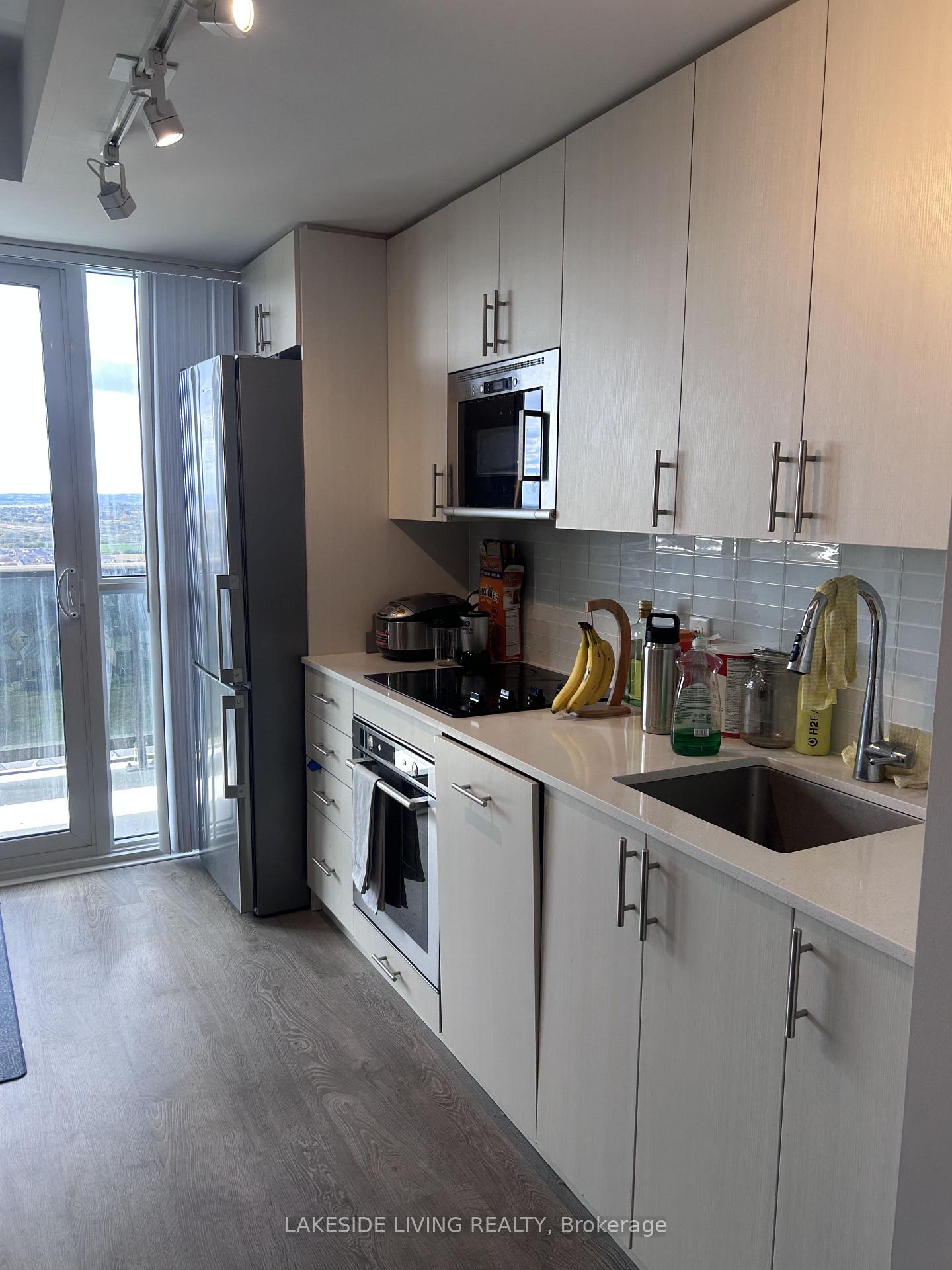 Photo 3 of Unit 2201, 2550 Simcoe Street N, Oshawa, Windfields — HOMEH