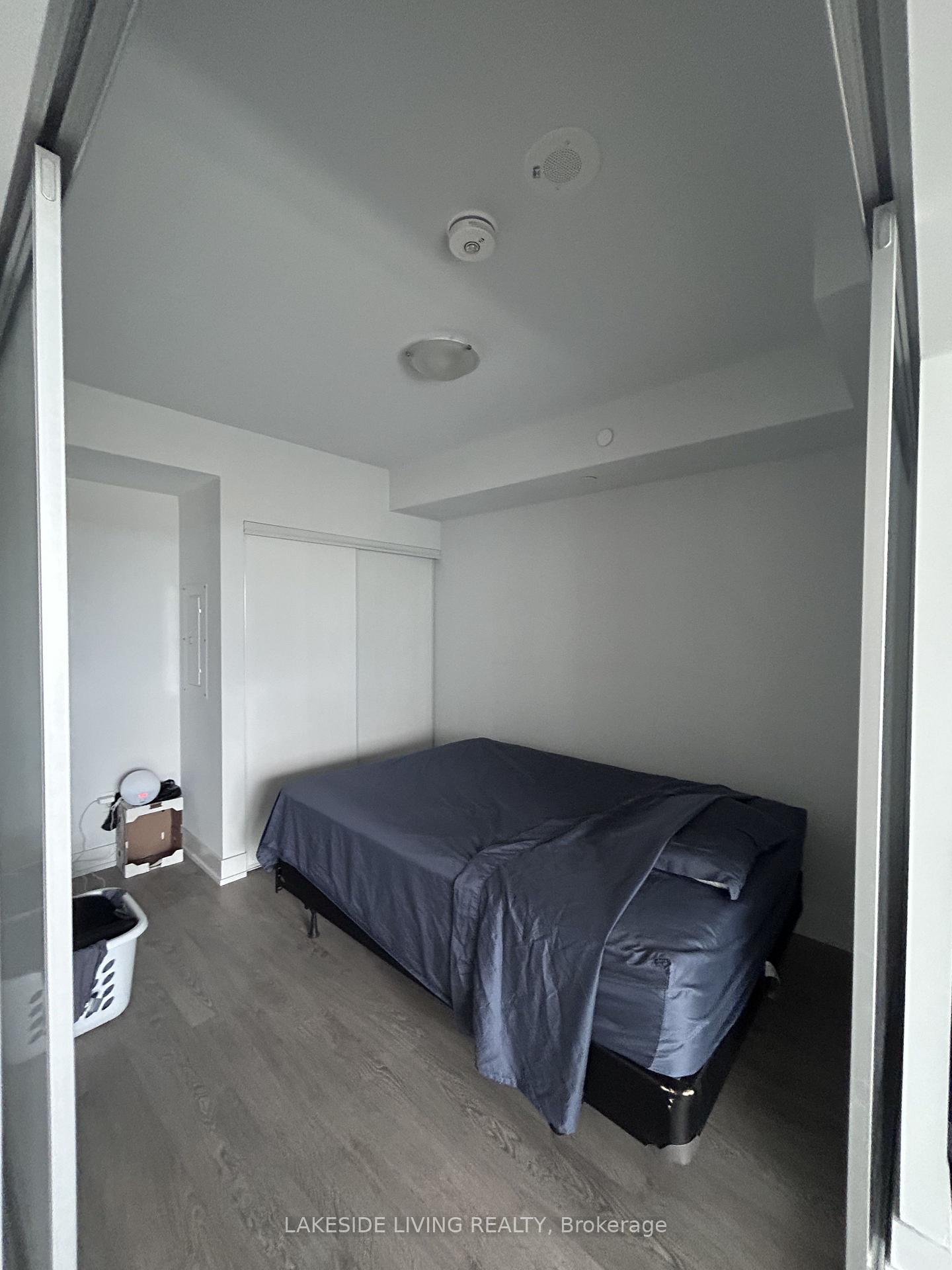 Photo 10 of Unit 2201, 2550 Simcoe Street N, Oshawa, Windfields — HOMEH