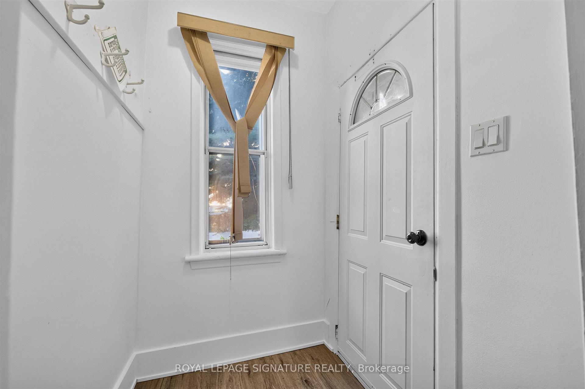 Photo 8 of 212 Lippincott Street, Toronto, University — HOMEH