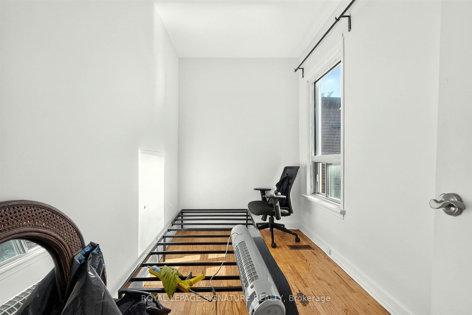 Photo 25 of 212 Lippincott Street, Toronto, University — HOMEH