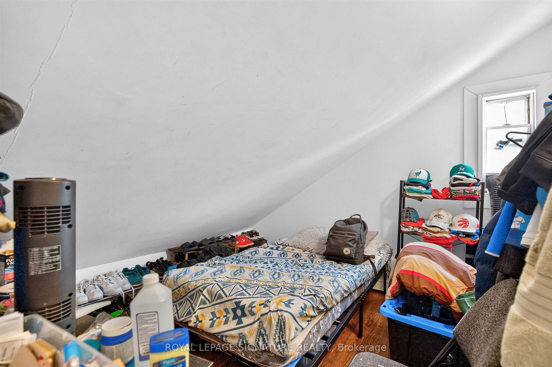Photo 17 of 212 Lippincott Street, Toronto, University — HOMEH