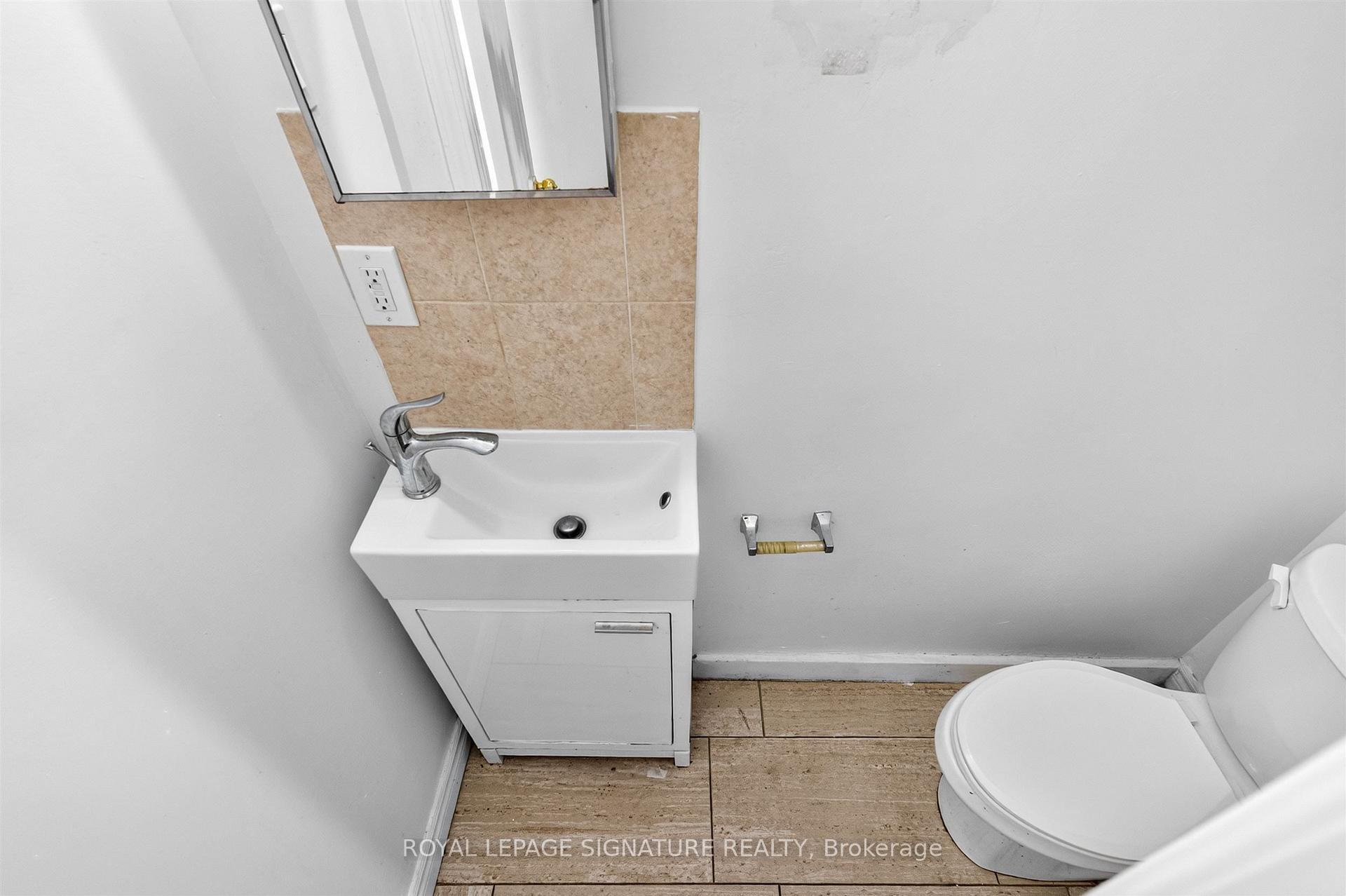 Photo 40 of 212 Lippincott Street, Toronto, University — HOMEH