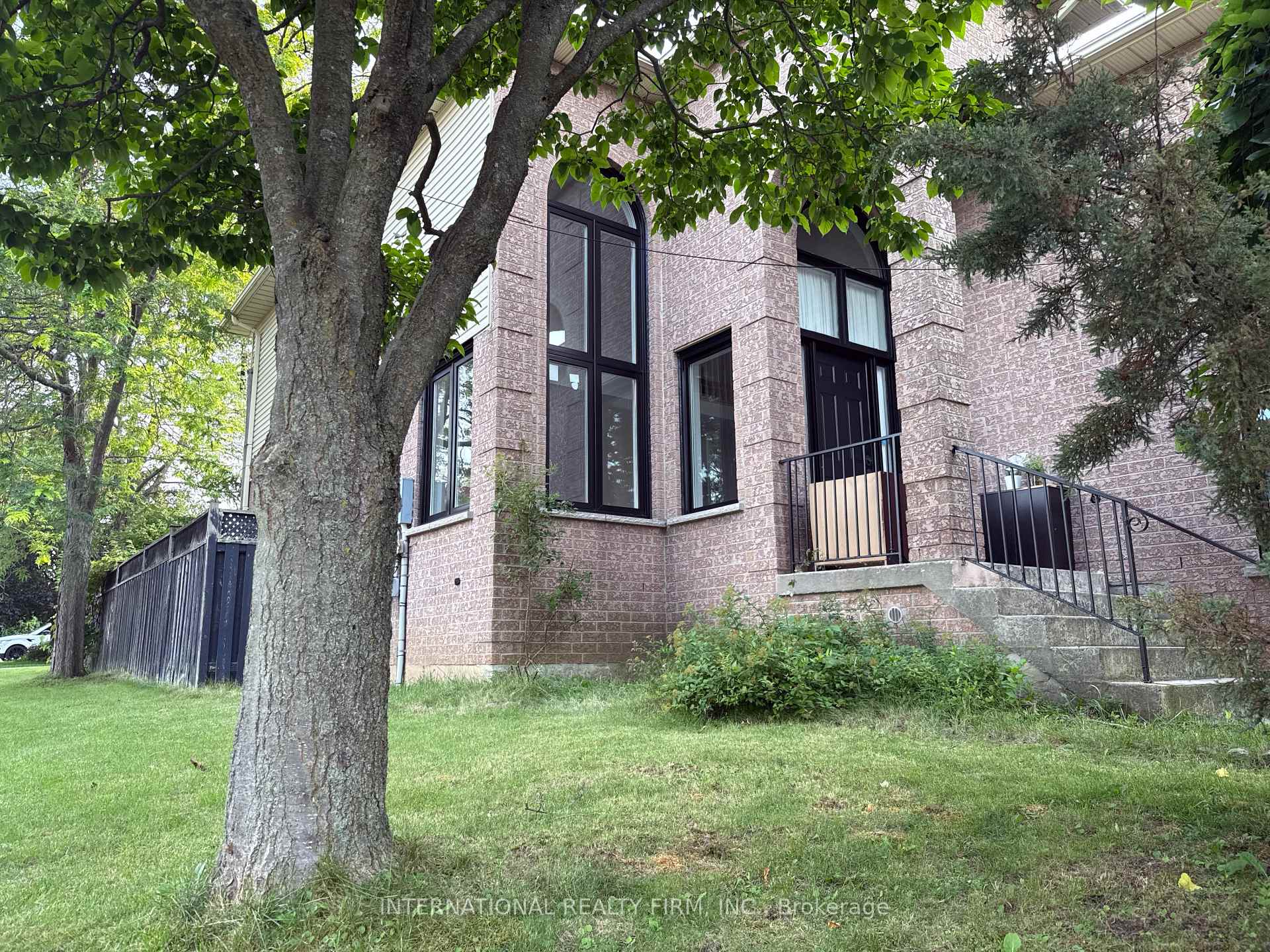 Photo of 43 Falconridge Drive