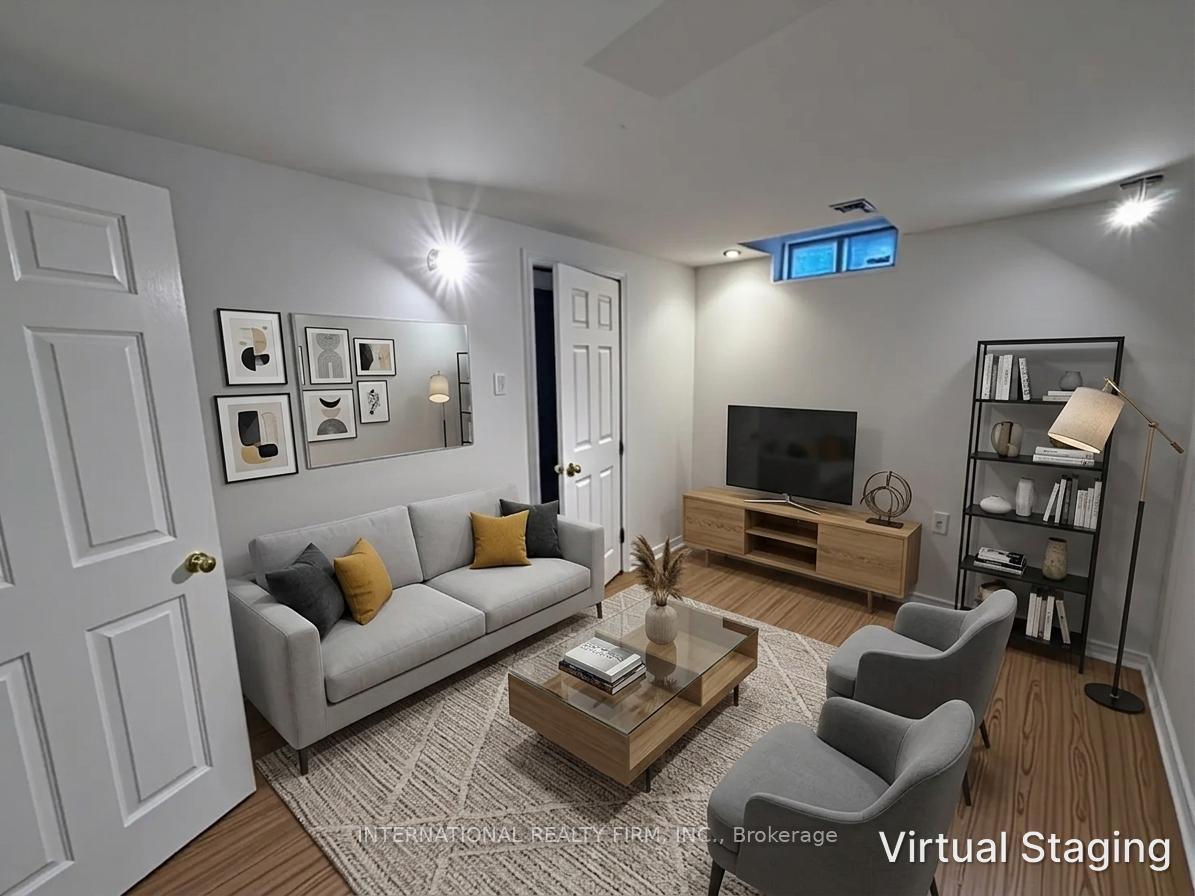 Photo 15 of 43 Falconridge Drive, Hamilton, Carpenter — HOMEH