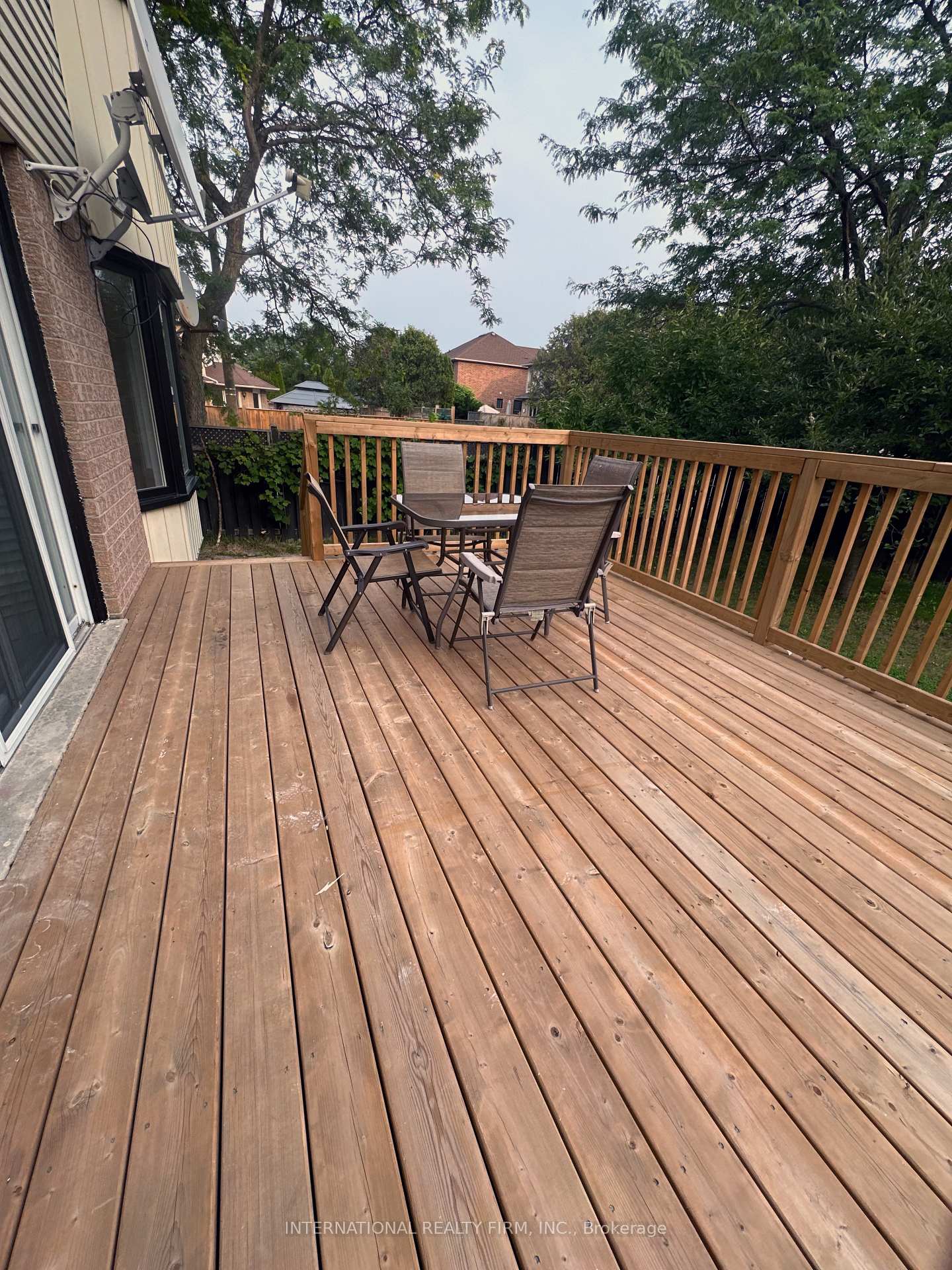 Photo 33 of 43 Falconridge Drive, Hamilton, Carpenter — HOMEH