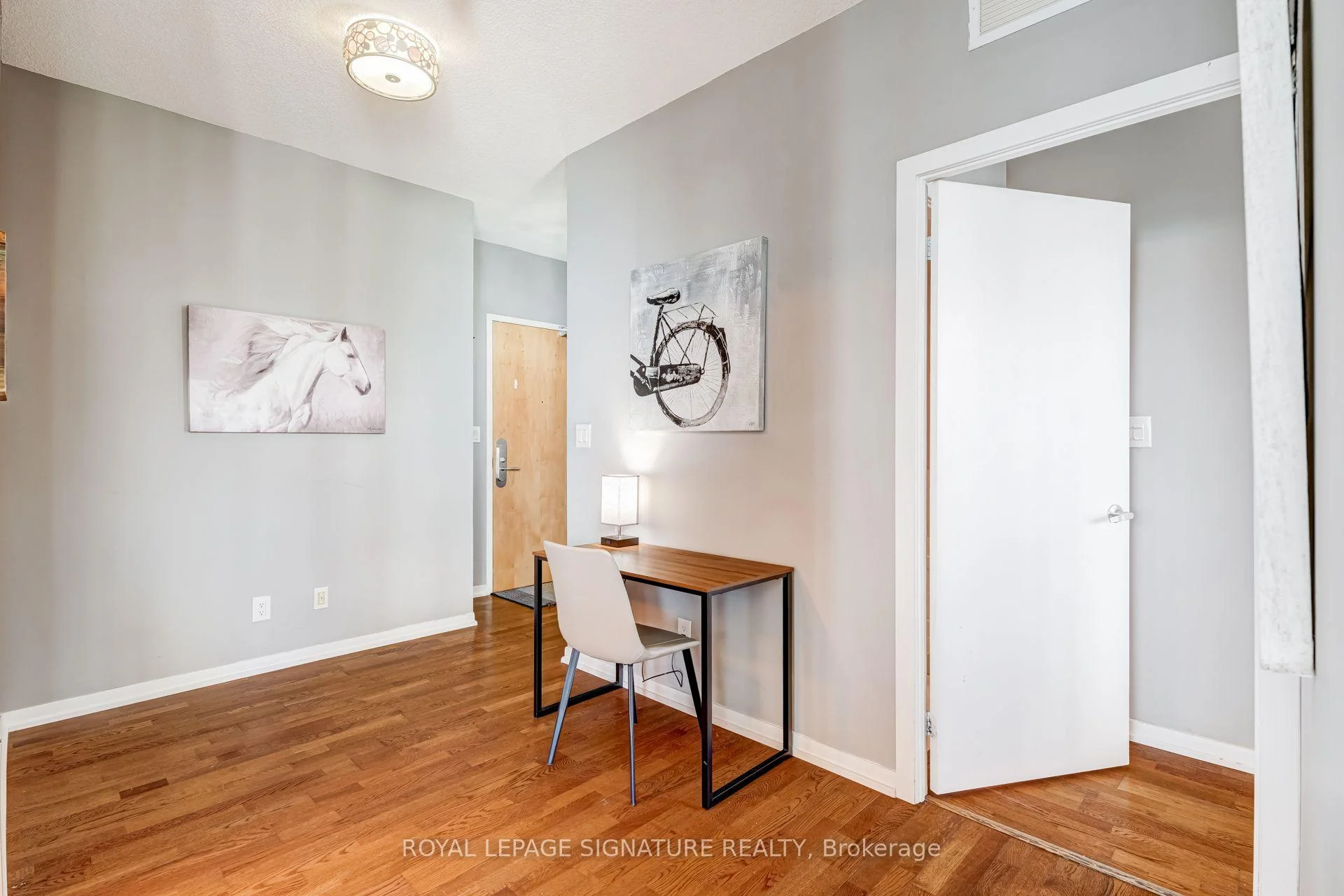 Photo 5 of Unit 4310, 65 Bremner Boulevard, Toronto, Waterfront Communities — HOMEH