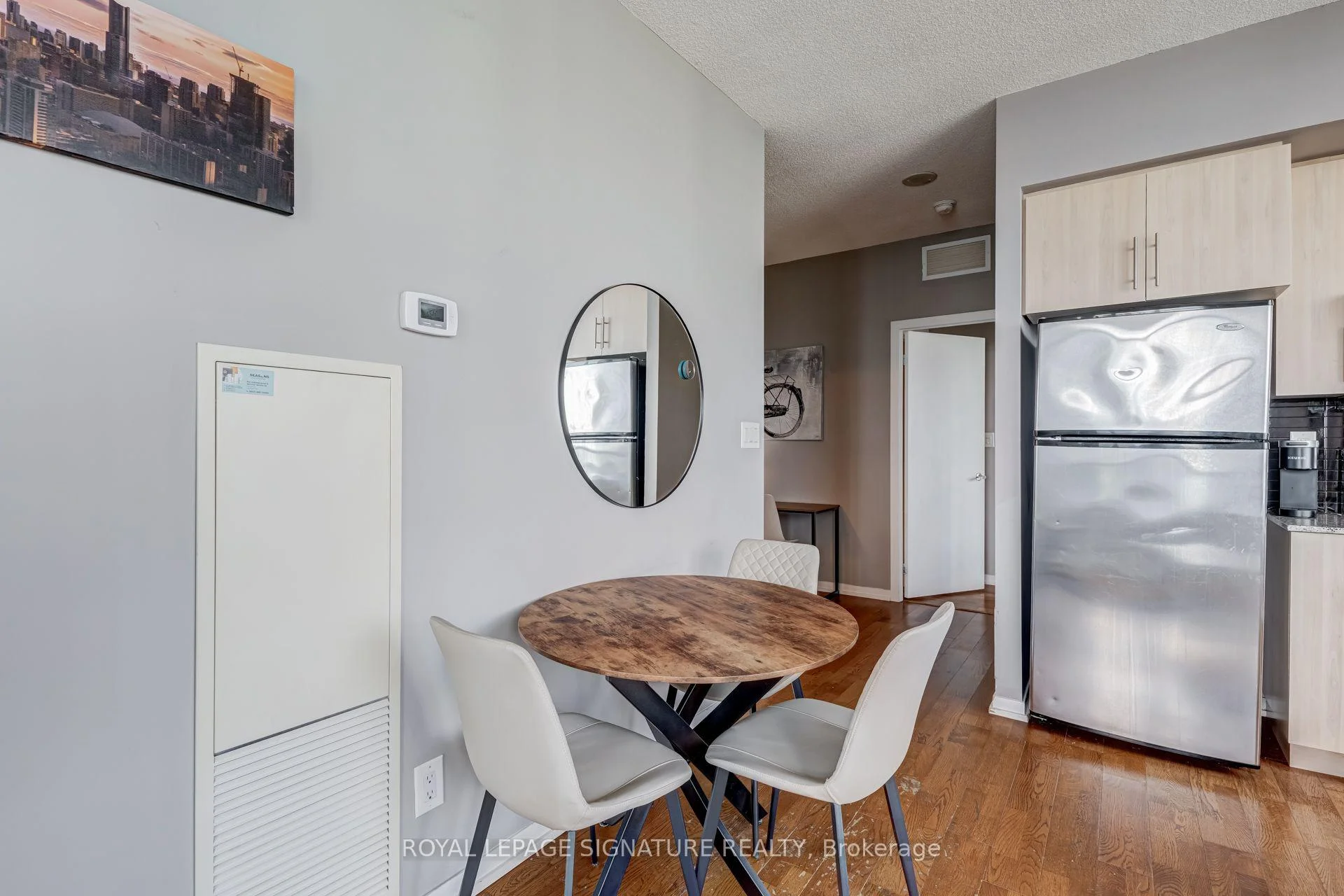 Photo 12 of Unit 4310, 65 Bremner Boulevard, Toronto, Waterfront Communities — HOMEH