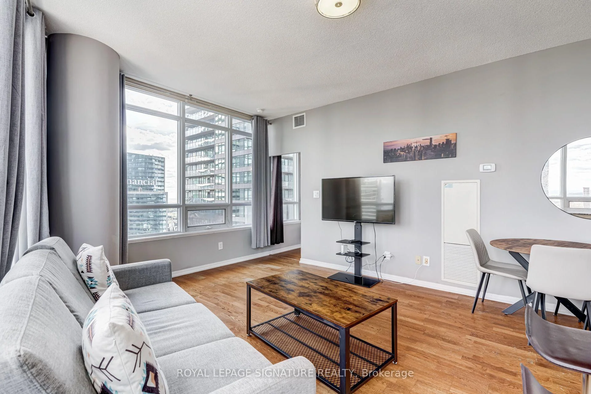 Photo 14 of Unit 4310, 65 Bremner Boulevard, Toronto, Waterfront Communities — HOMEH