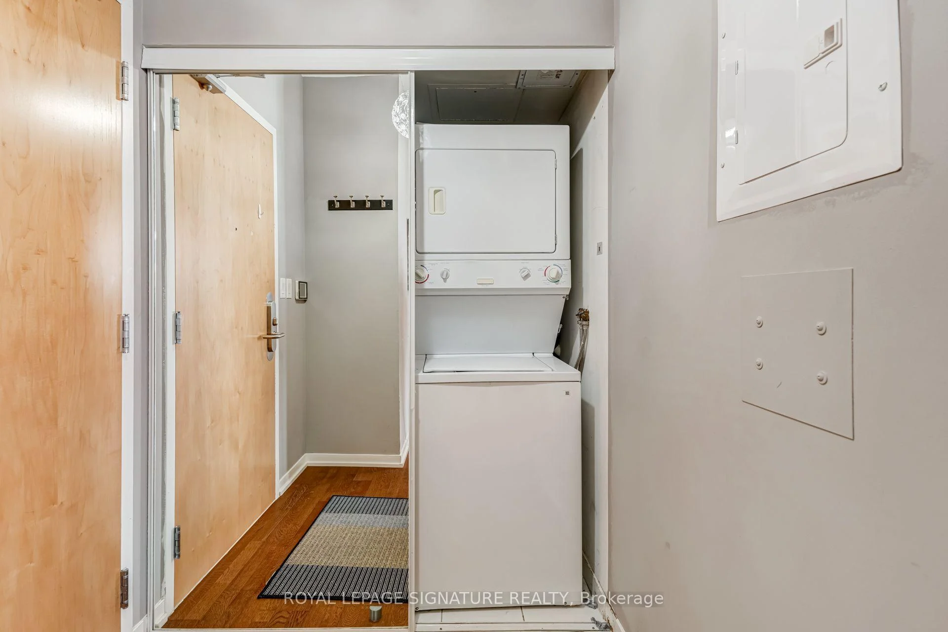 Photo 28 of Unit 4310, 65 Bremner Boulevard, Toronto, Waterfront Communities — HOMEH