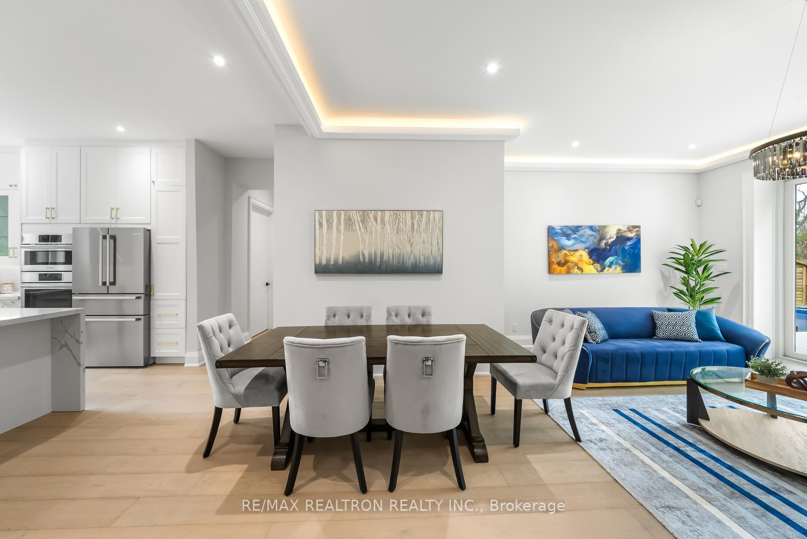 Photo 16 of 41 Sprucewood Drive, Markham, Grandview — HOMEH