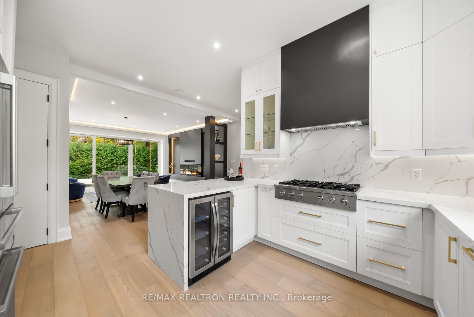 Photo 18 of 41 Sprucewood Drive, Markham, Grandview — HOMEH