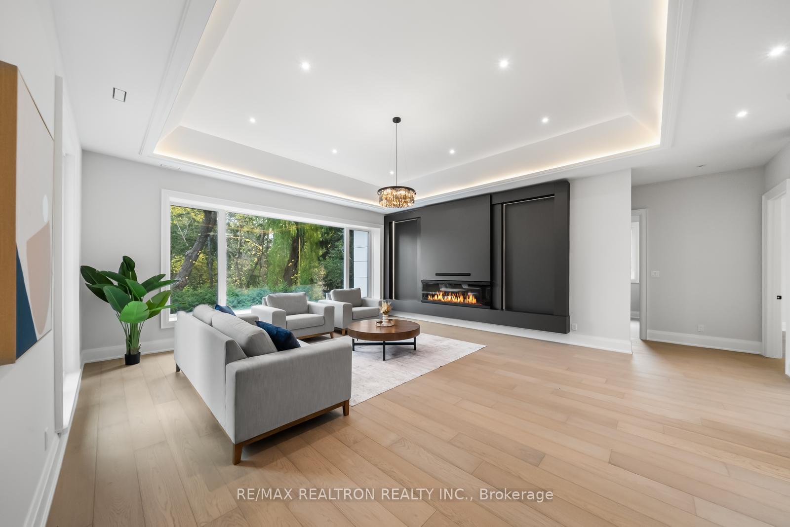 Photo 31 of 41 Sprucewood Drive, Markham, Grandview — HOMEH