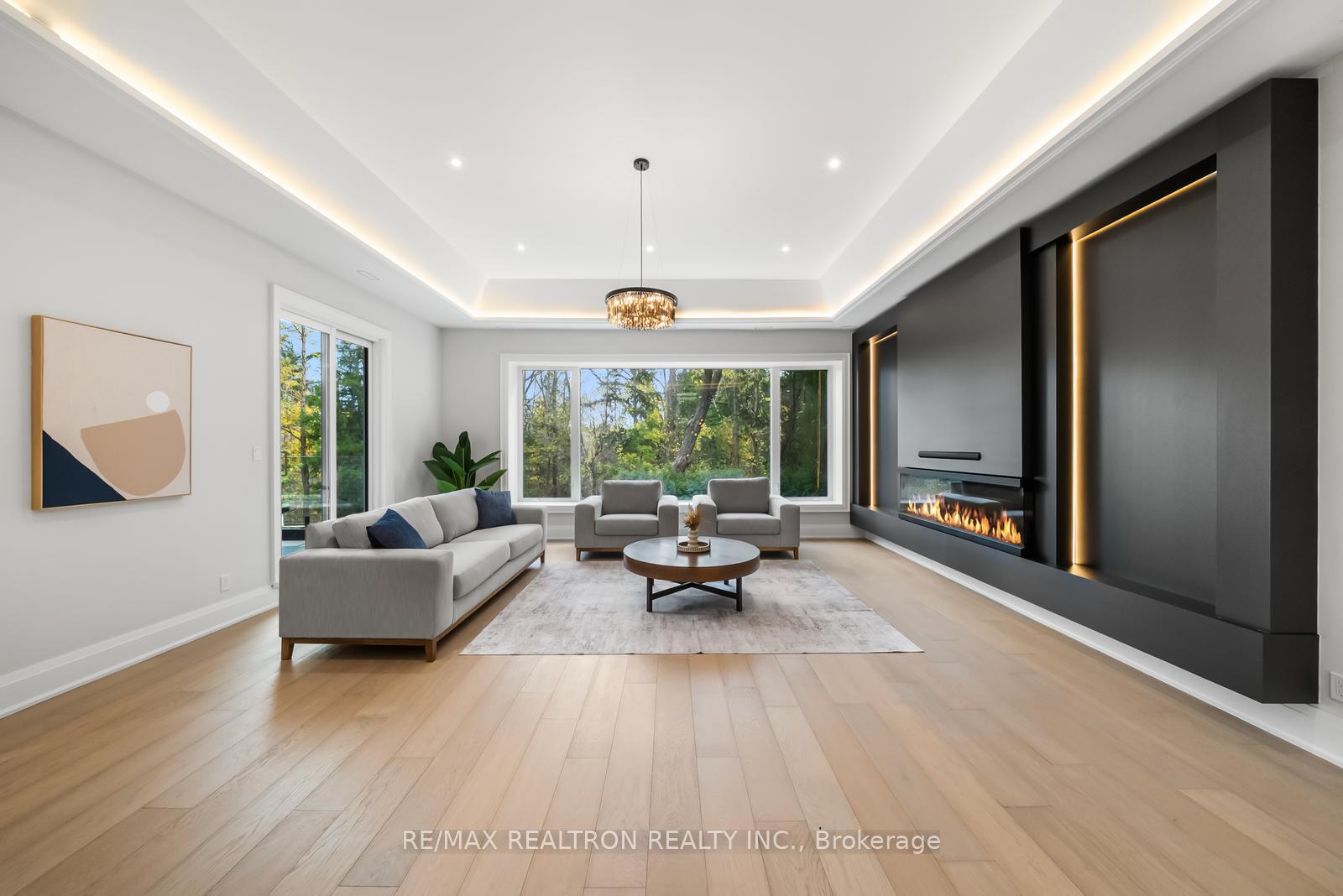 Photo 32 of 41 Sprucewood Drive, Markham, Grandview — HOMEH