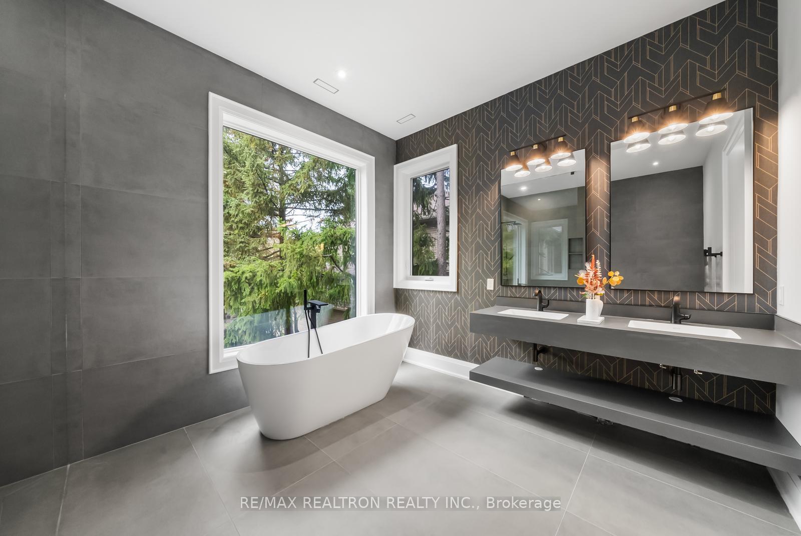 Photo 45 of 41 Sprucewood Drive, Markham, Grandview — HOMEH