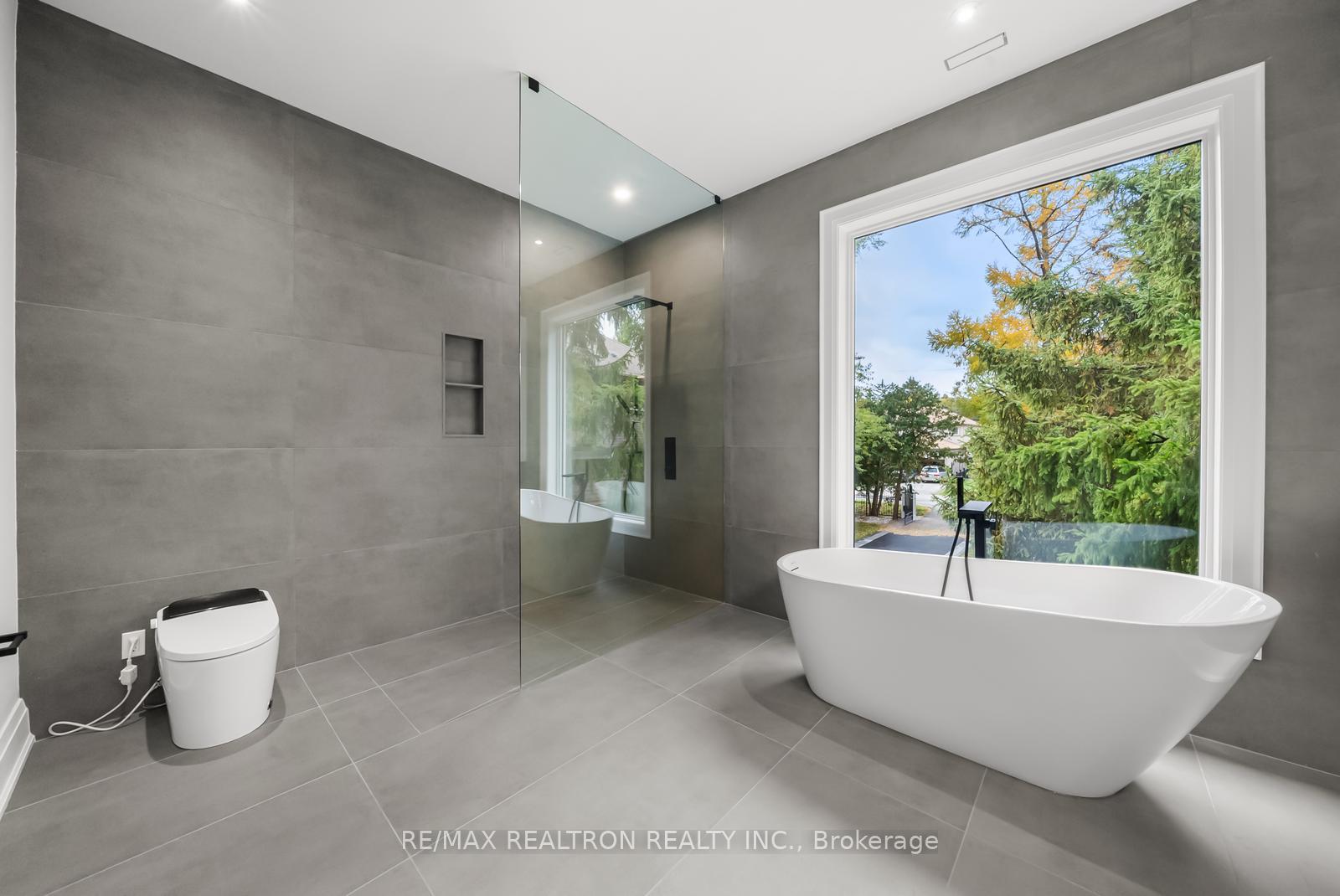 Photo 46 of 41 Sprucewood Drive, Markham, Grandview — HOMEH