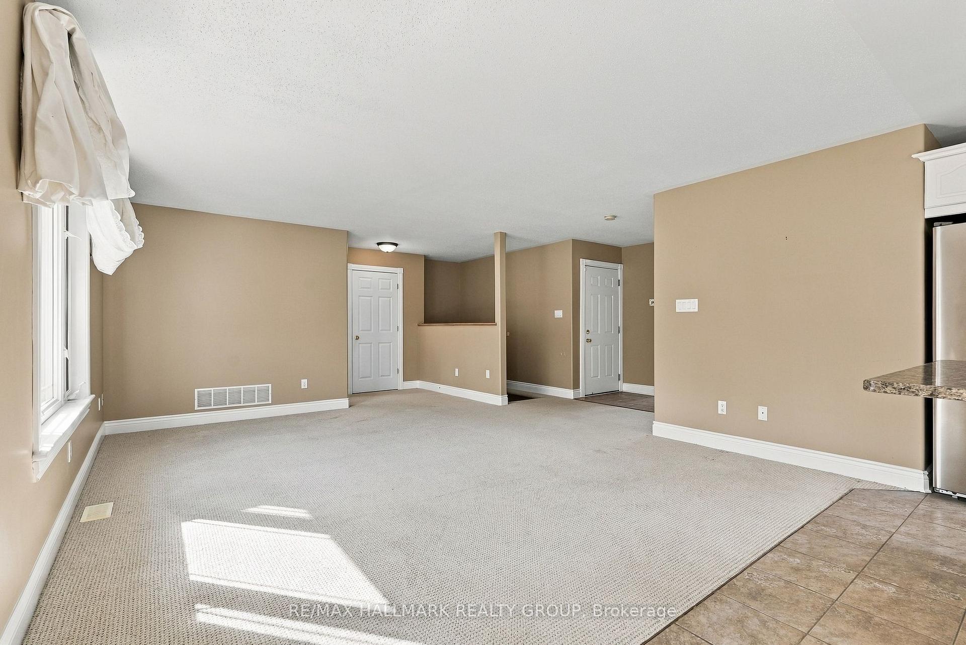 Photo 12 of 12 Red Oak Drive, North Grenville, North Grenville Twp (Kemptville South) — HOMEH