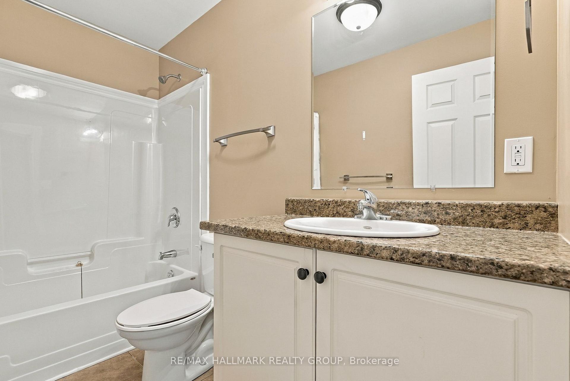 Photo 17 of 12 Red Oak Drive, North Grenville, North Grenville Twp (Kemptville South) — HOMEH
