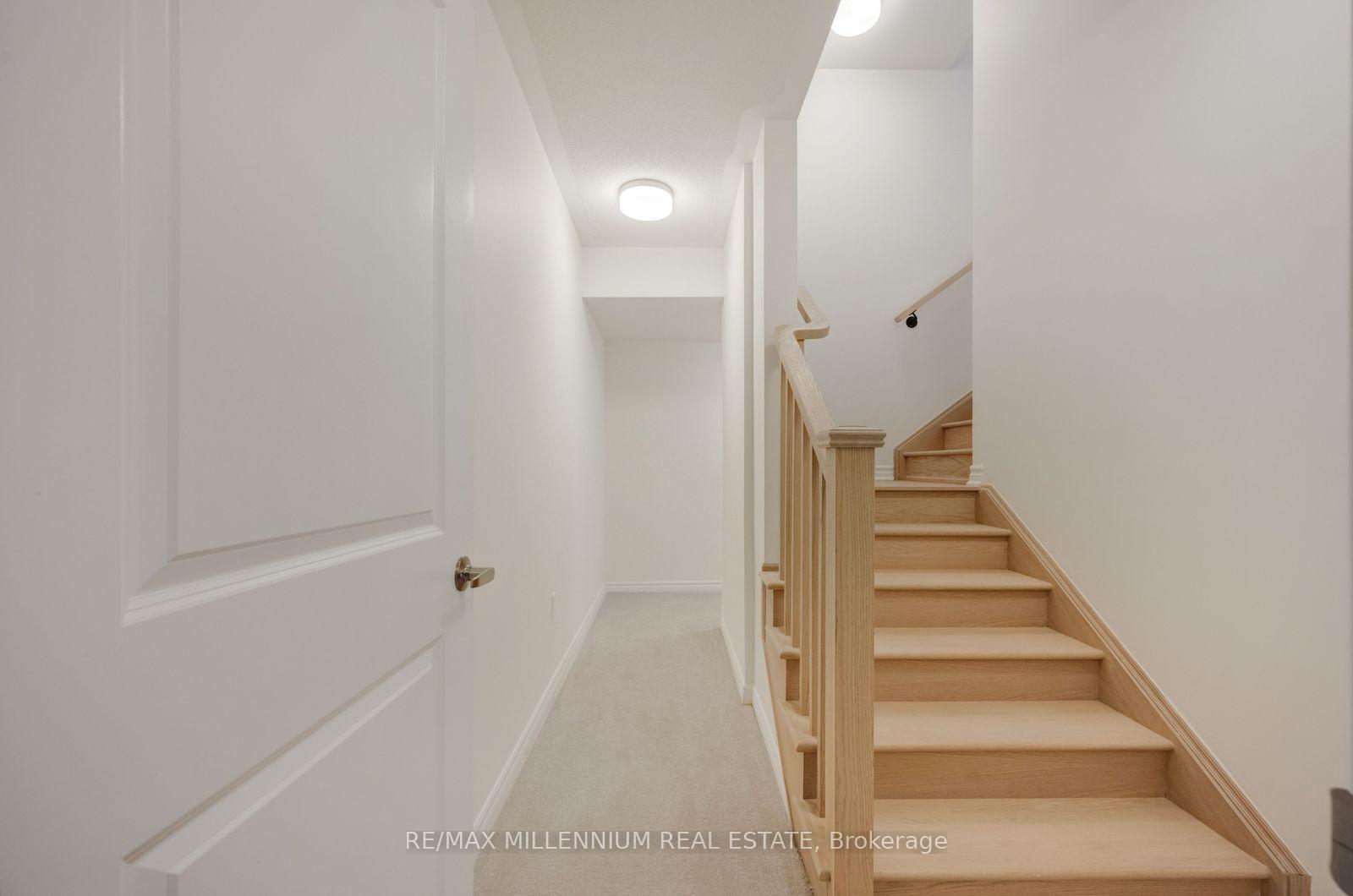 Photo 20 of Unit Main, 10 Thornbird Crescent, Brampton, Northwest Brampton — HOMEH
