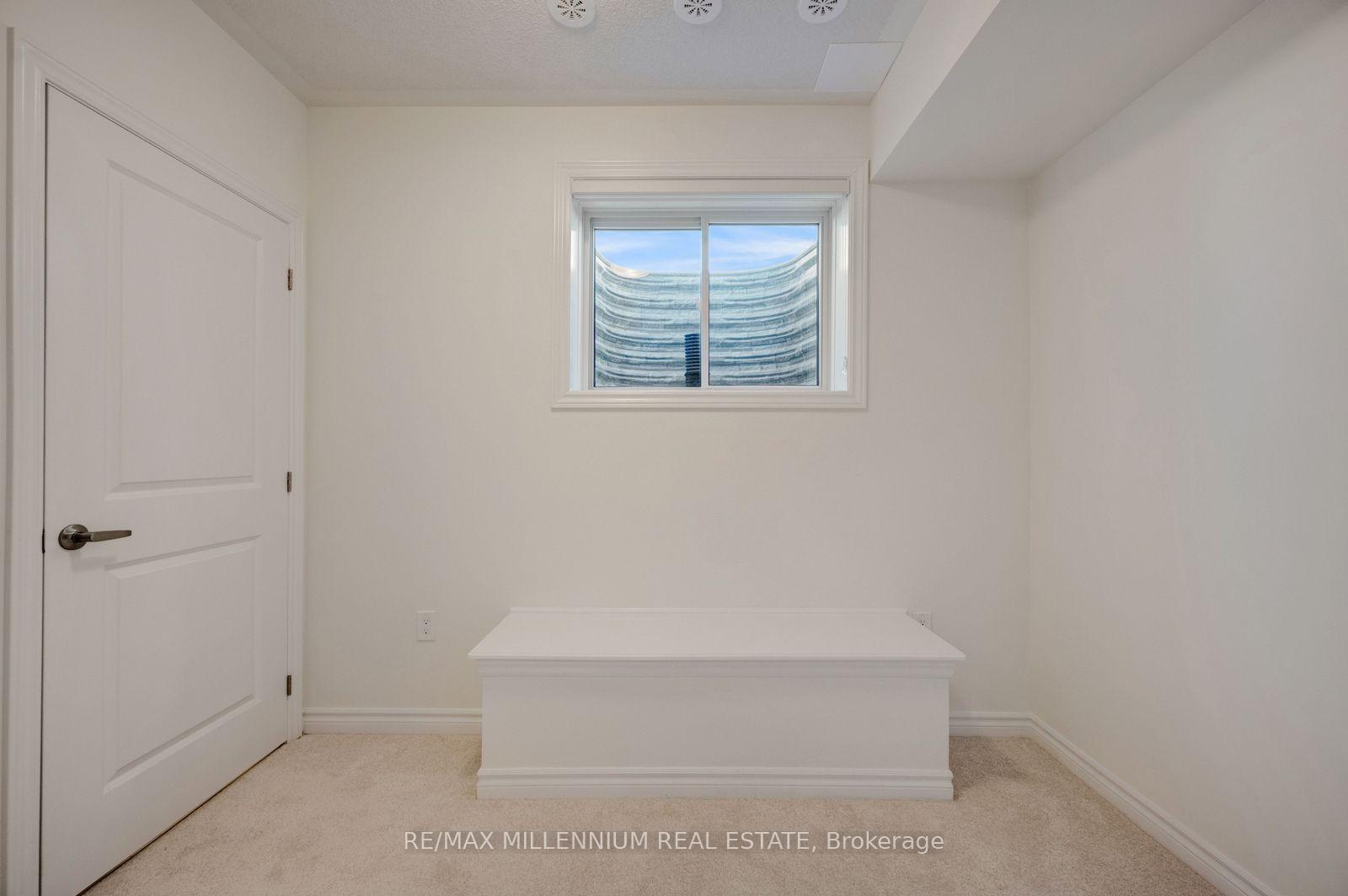 Photo 26 of Unit Main, 10 Thornbird Crescent, Brampton, Northwest Brampton — HOMEH