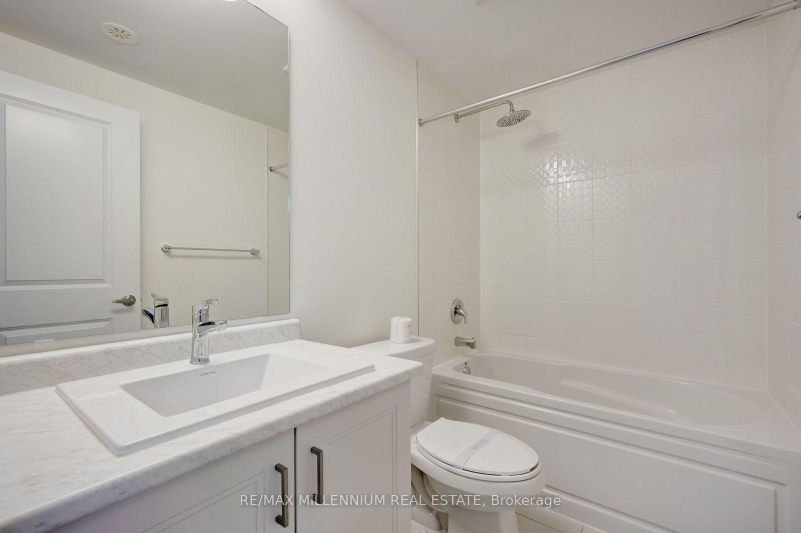 Photo 27 of Unit Main, 10 Thornbird Crescent, Brampton, Northwest Brampton — HOMEH