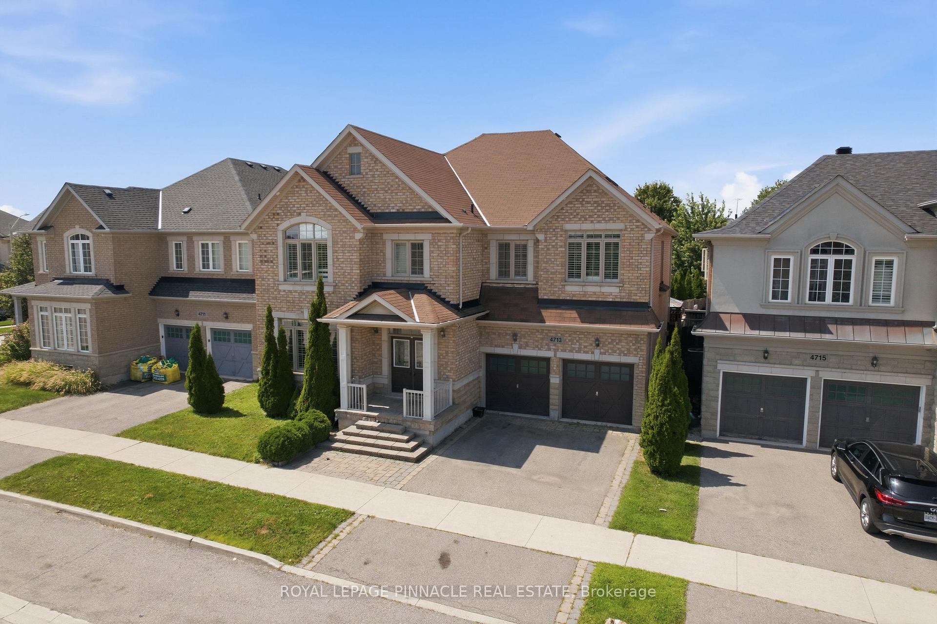 Photo 2 of 4713 Thomas Alton Boulevard, Burlington, Alton — HOMEH