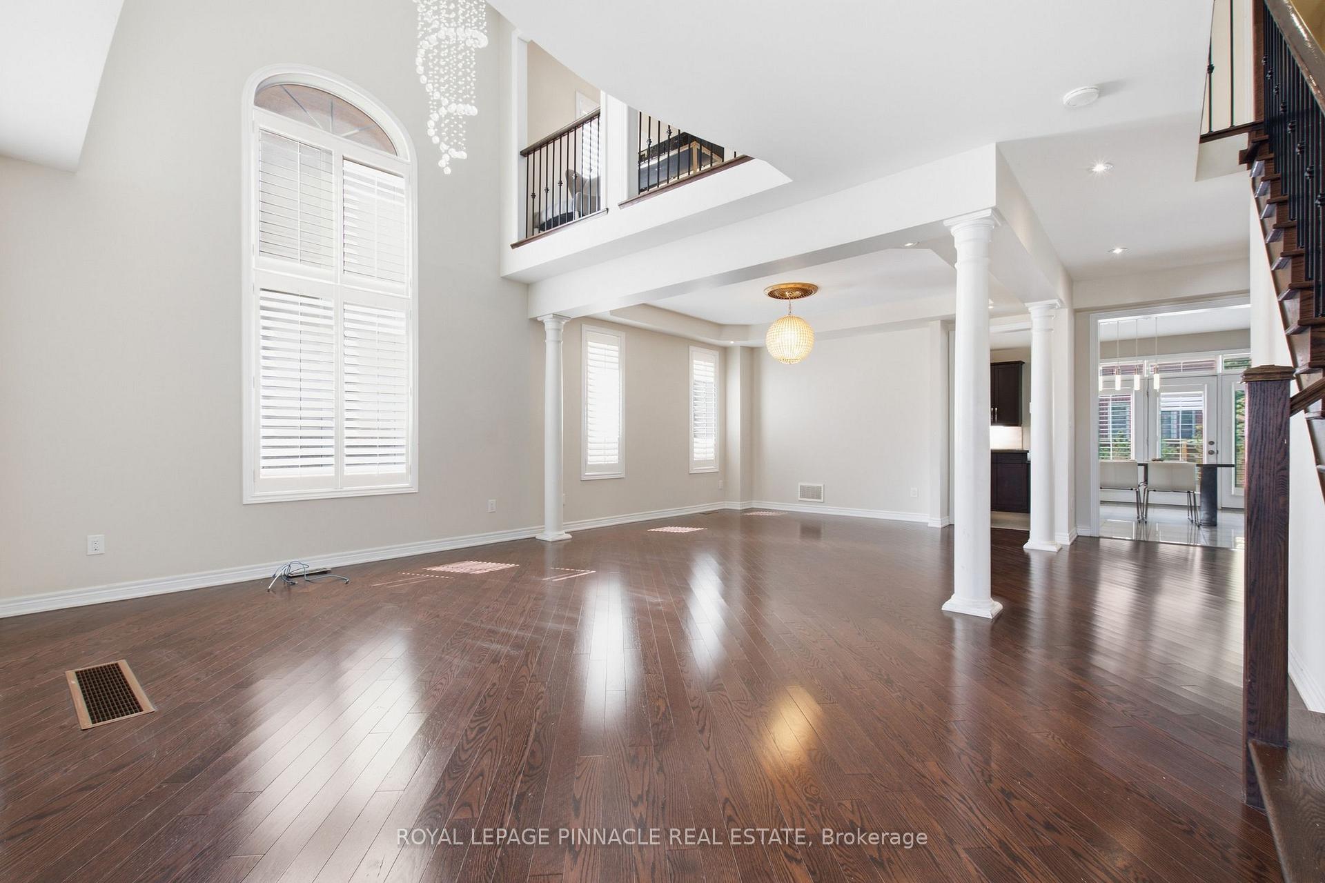 Photo 6 of 4713 Thomas Alton Boulevard, Burlington, Alton — HOMEH
