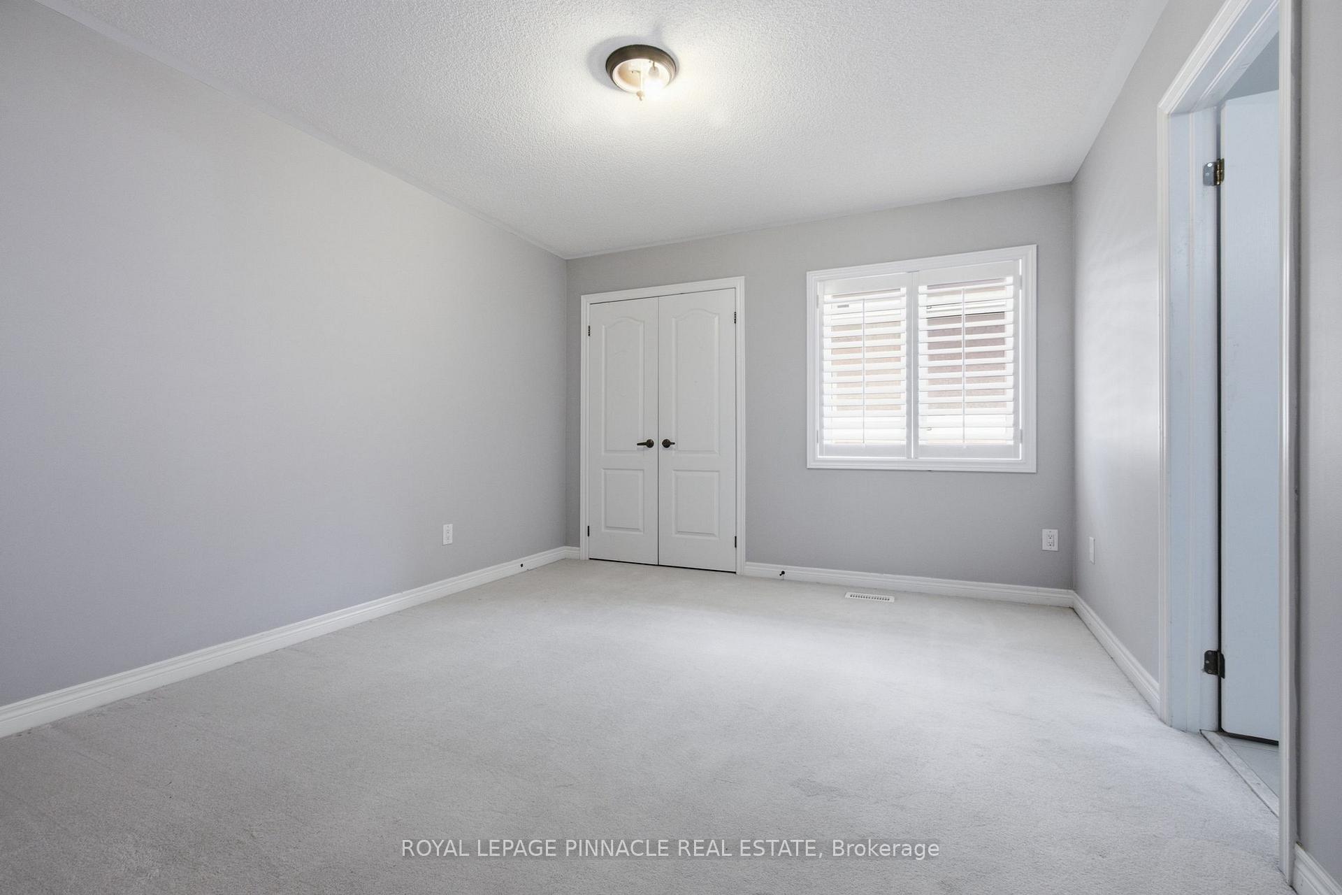 Photo 18 of 4713 Thomas Alton Boulevard, Burlington, Alton — HOMEH