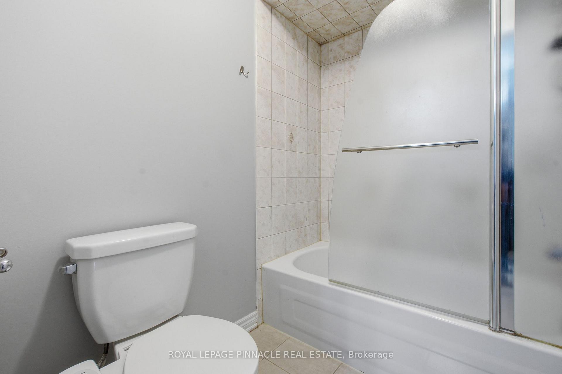 Photo 20 of 4713 Thomas Alton Boulevard, Burlington, Alton — HOMEH