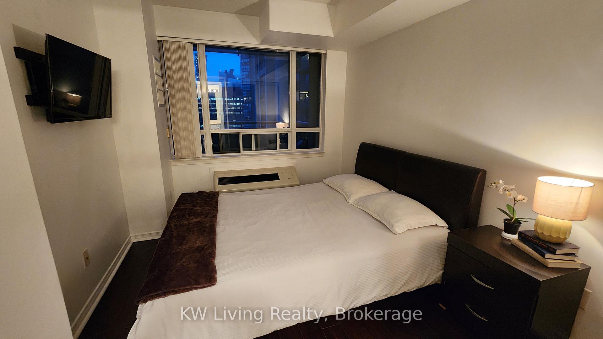 Photo 7 of Unit 1601, 155 Beecroft Road, North York, Lansing-Westgate — HOMEH