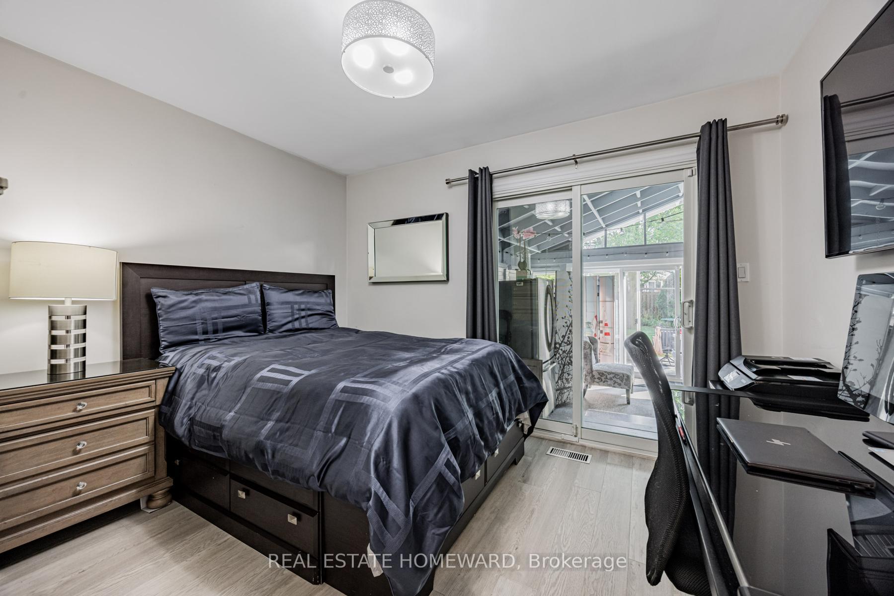 Photo 24 of 259 Windsor Street, Oshawa, Donevan — HOMEH