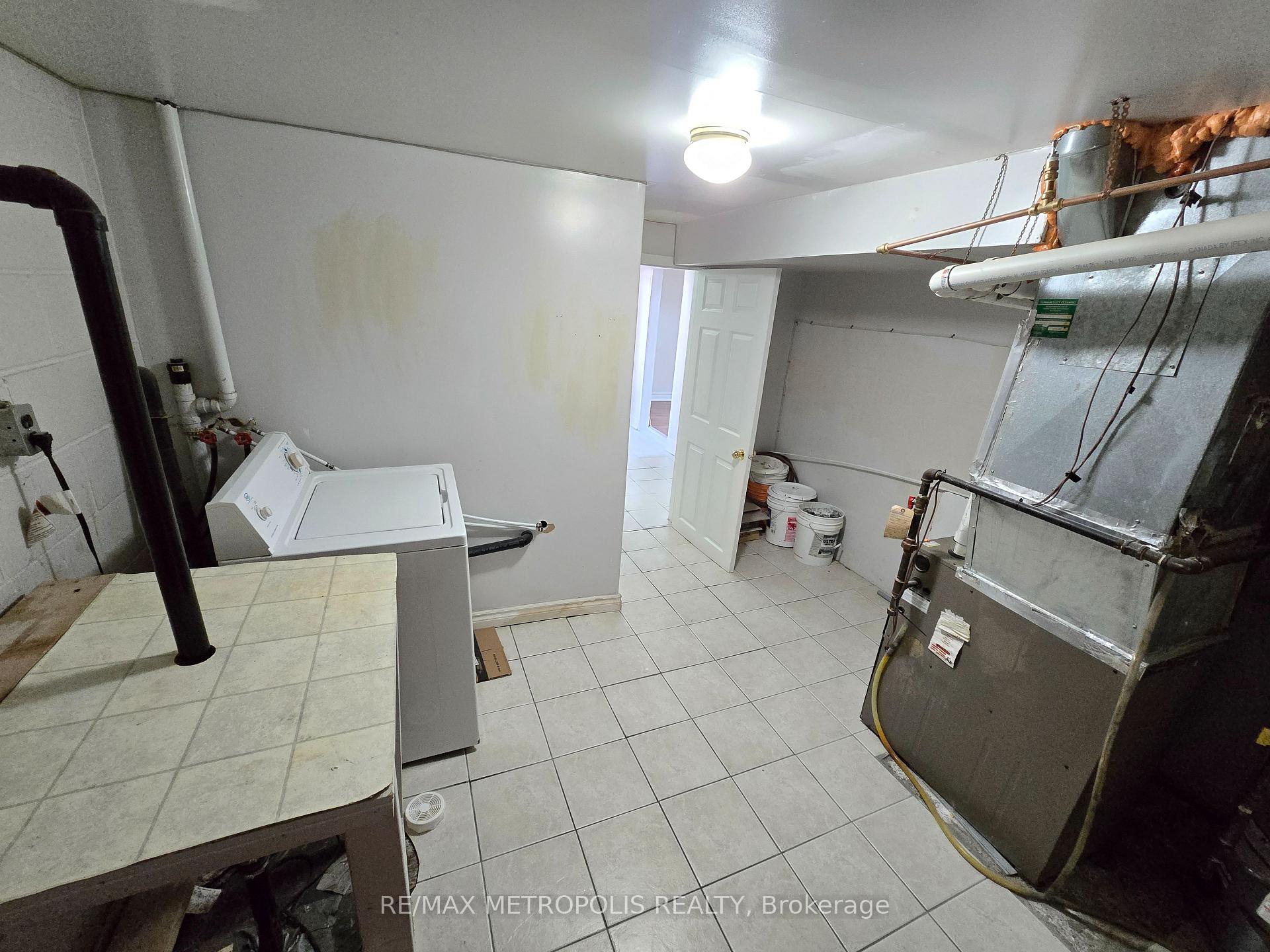 Photo 16 of Unit BSMT, 238 Toronto Avenue, Oshawa, Central — HOMEH
