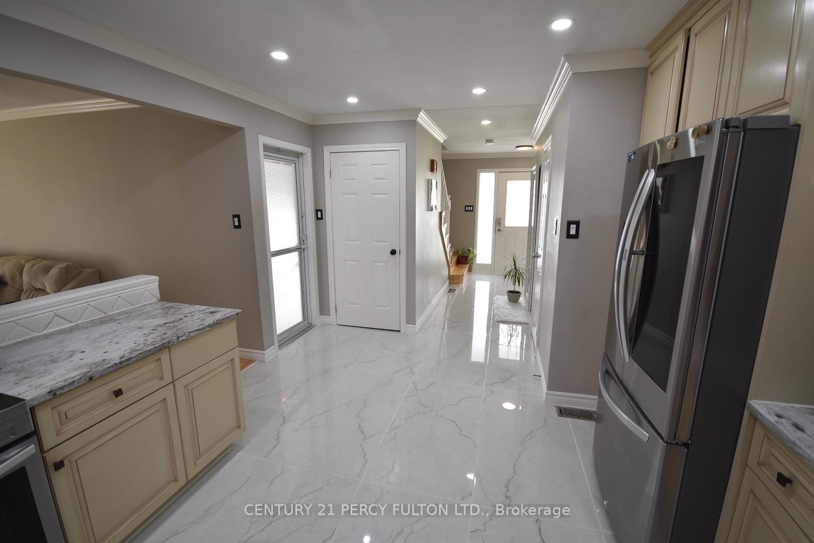 Photo 12 of 1853 Mapleridge Drive, Peterborough, Monaghan Ward 2 — HOMEH