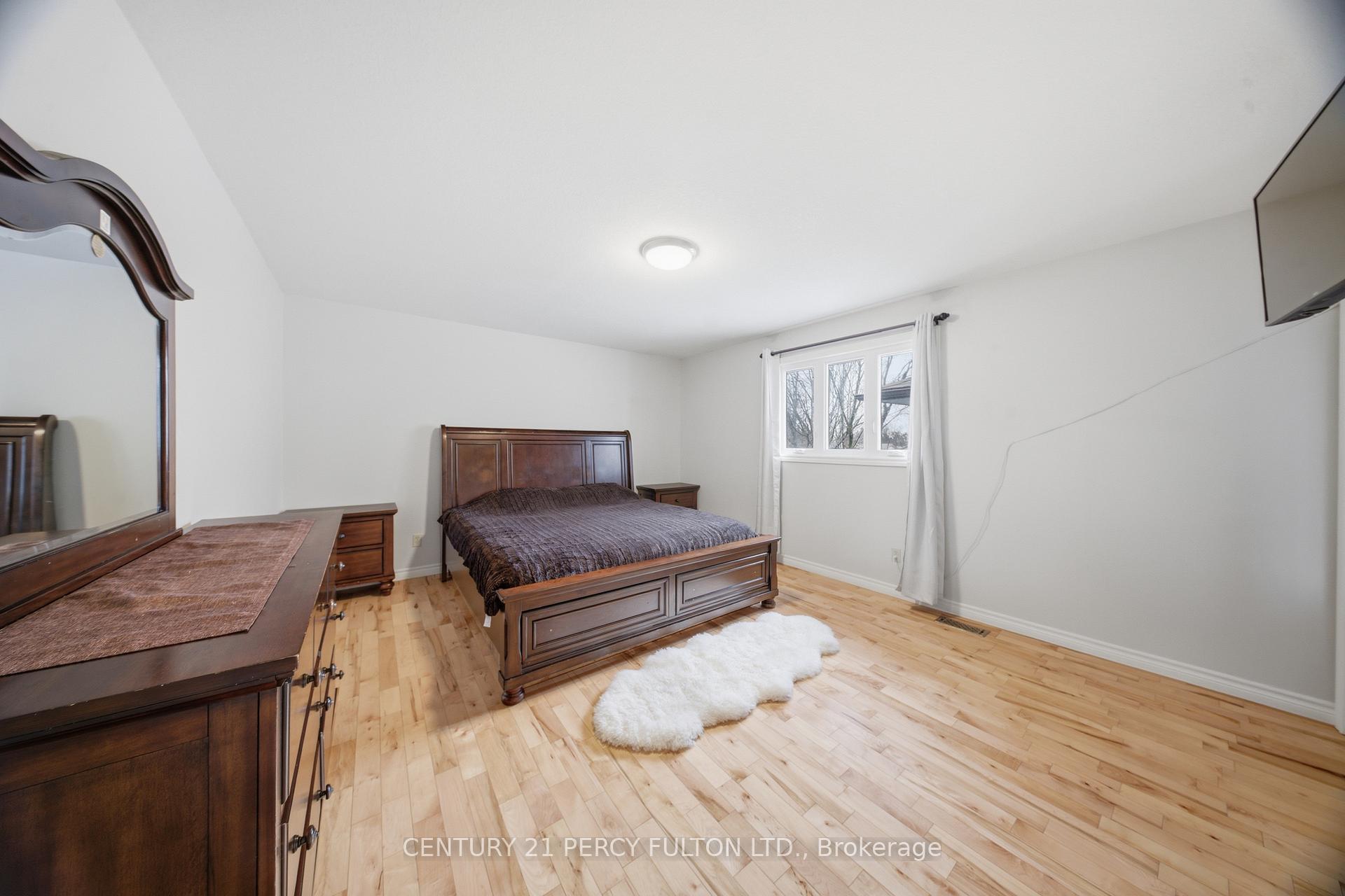 Photo 25 of 1853 Mapleridge Drive, Peterborough, Monaghan Ward 2 — HOMEH