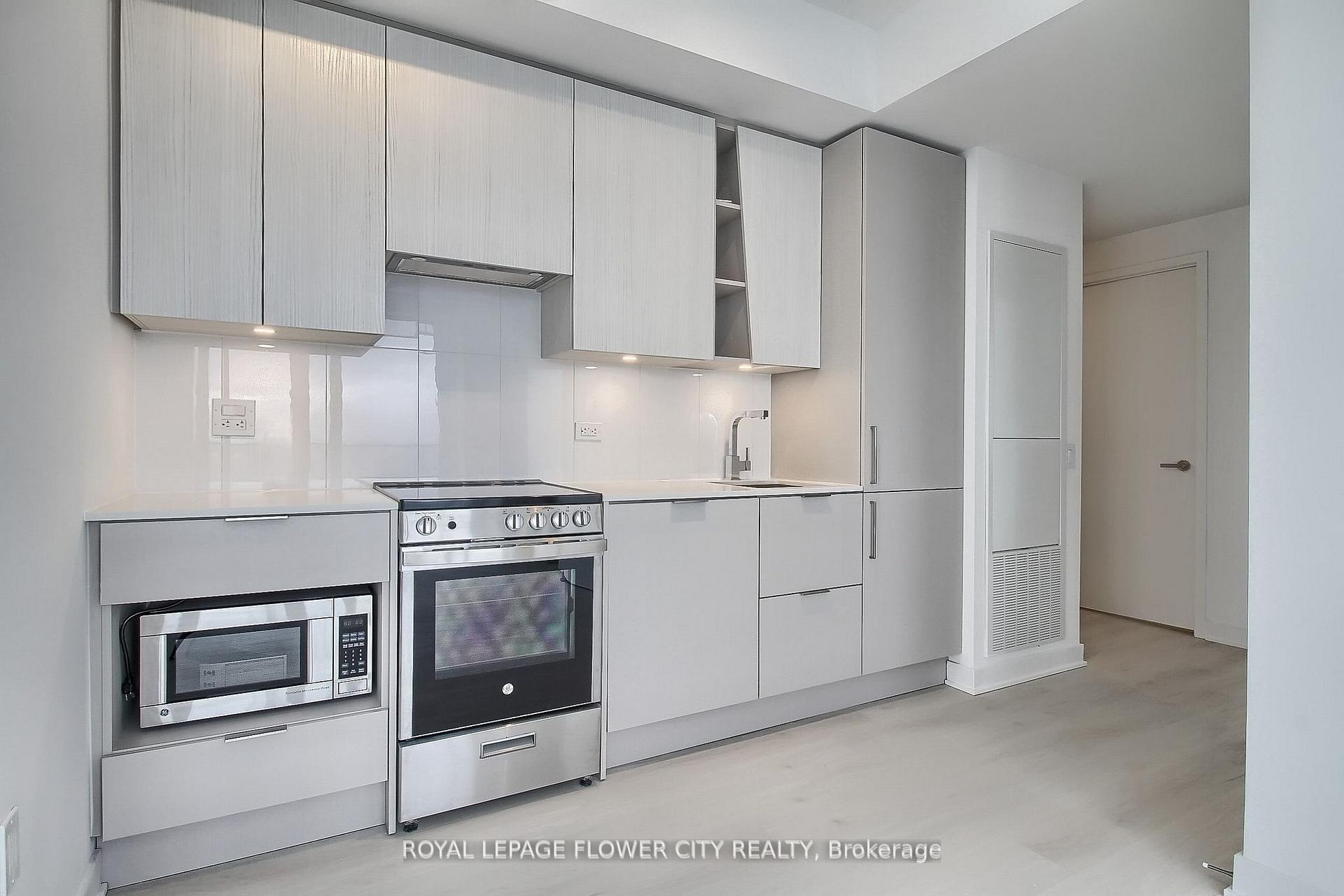 Photo 13 of Unit 5704, 3900 Confedration Parkway, Mississauga, City Centre — HOMEH