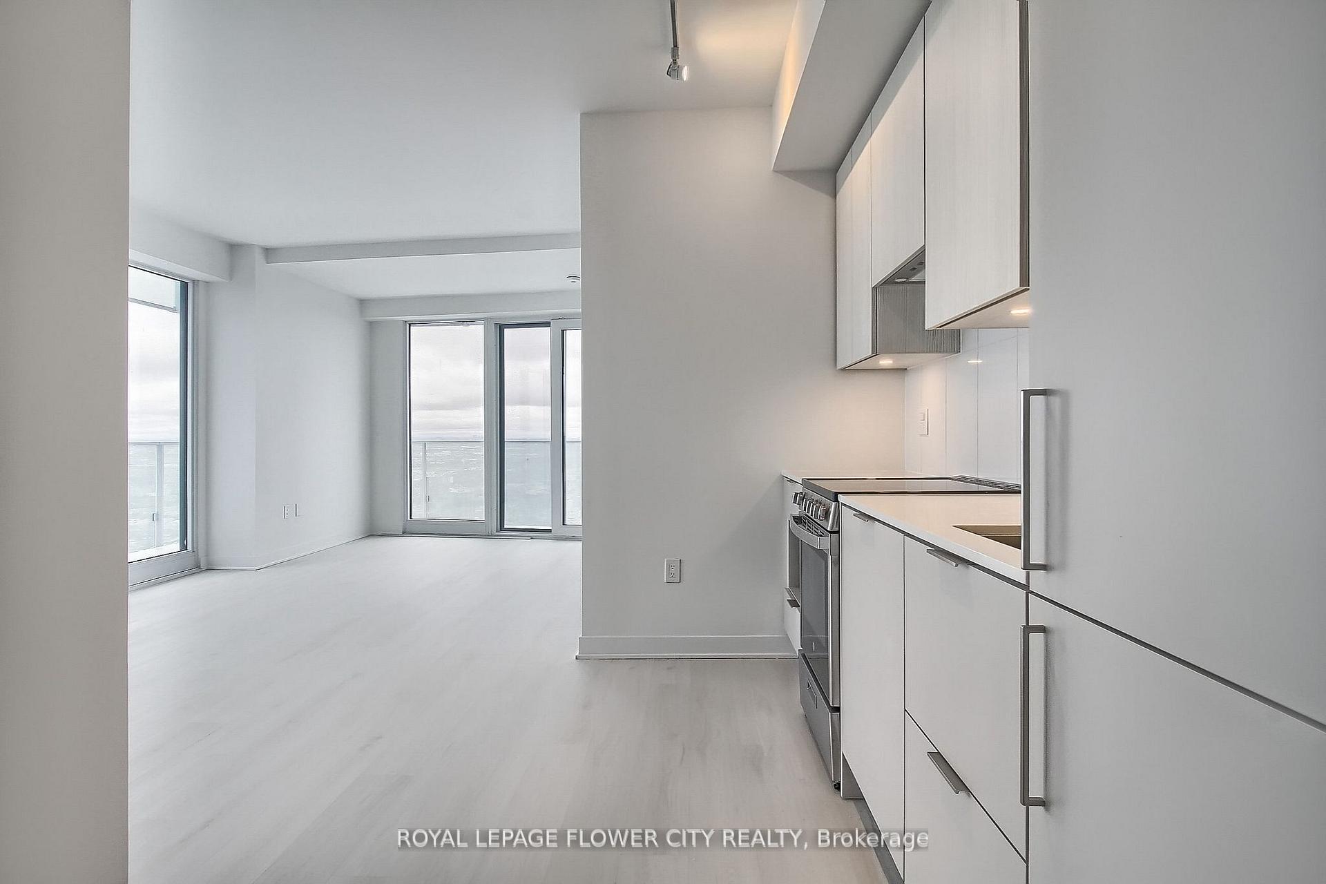 Photo 17 of Unit 5704, 3900 Confedration Parkway, Mississauga, City Centre — HOMEH